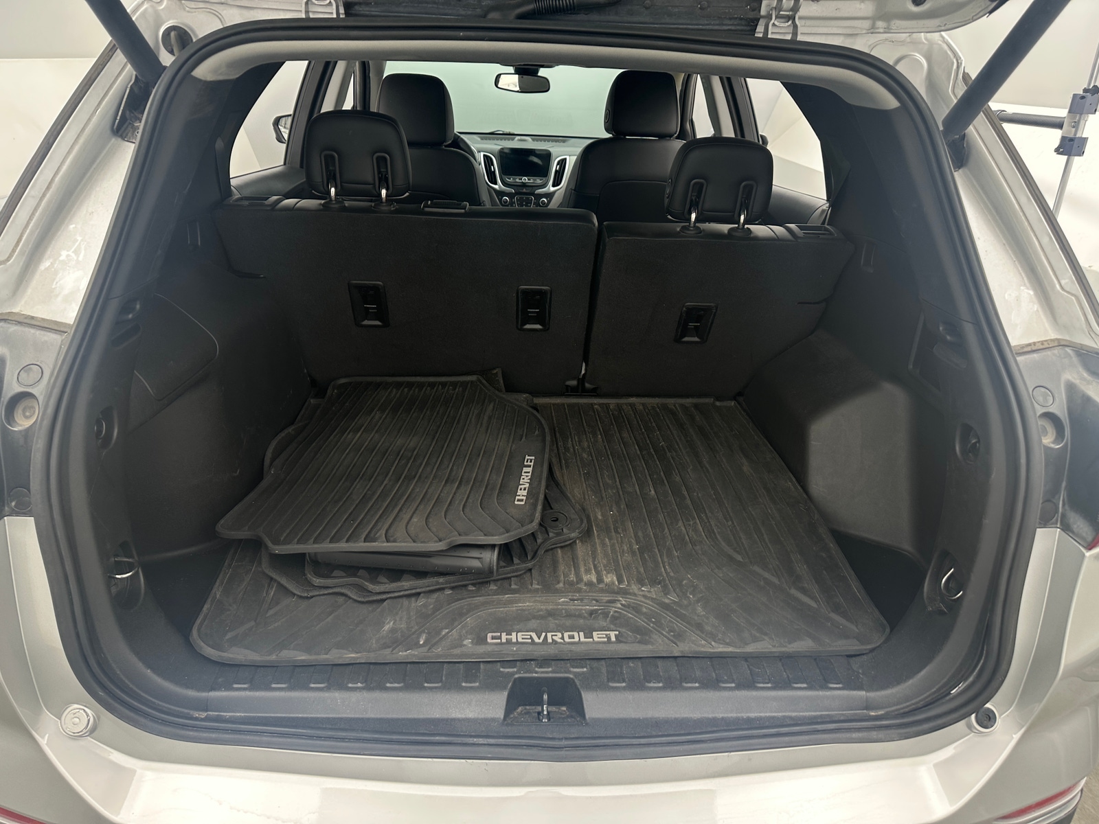 Thumbnail: 2019 Chevrolet Equinox - 6