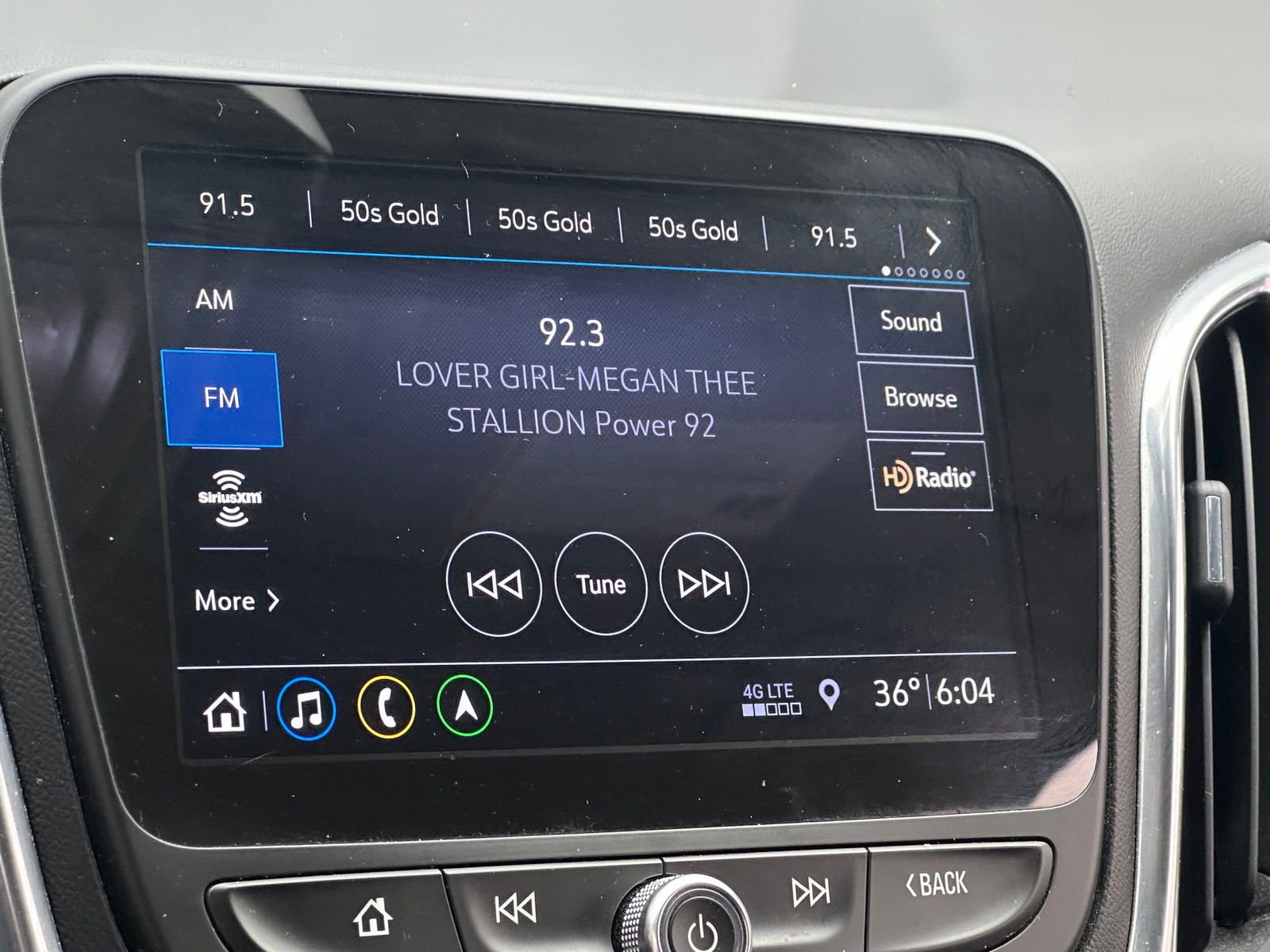 Thumbnail: 2019 Chevrolet Equinox - 3