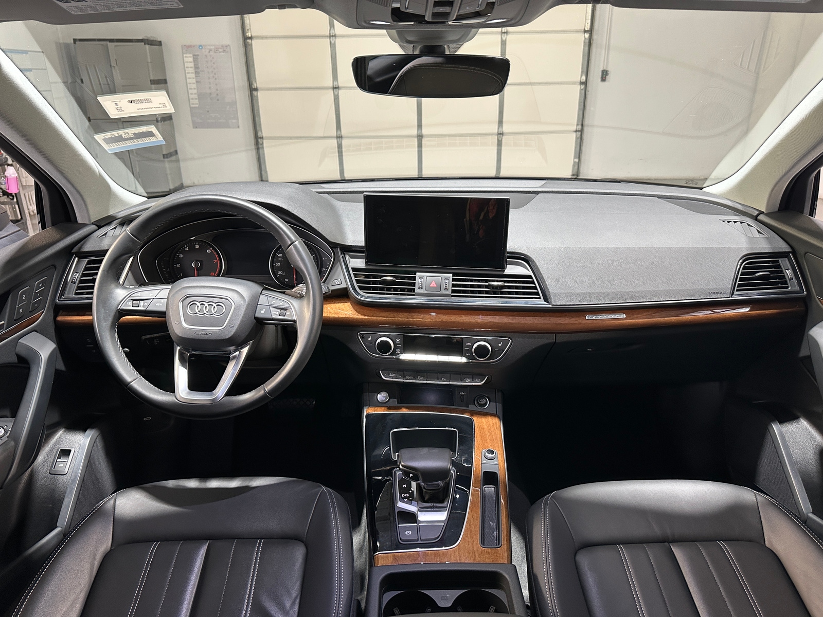 Thumbnail: 2023 Audi Q5 - 2