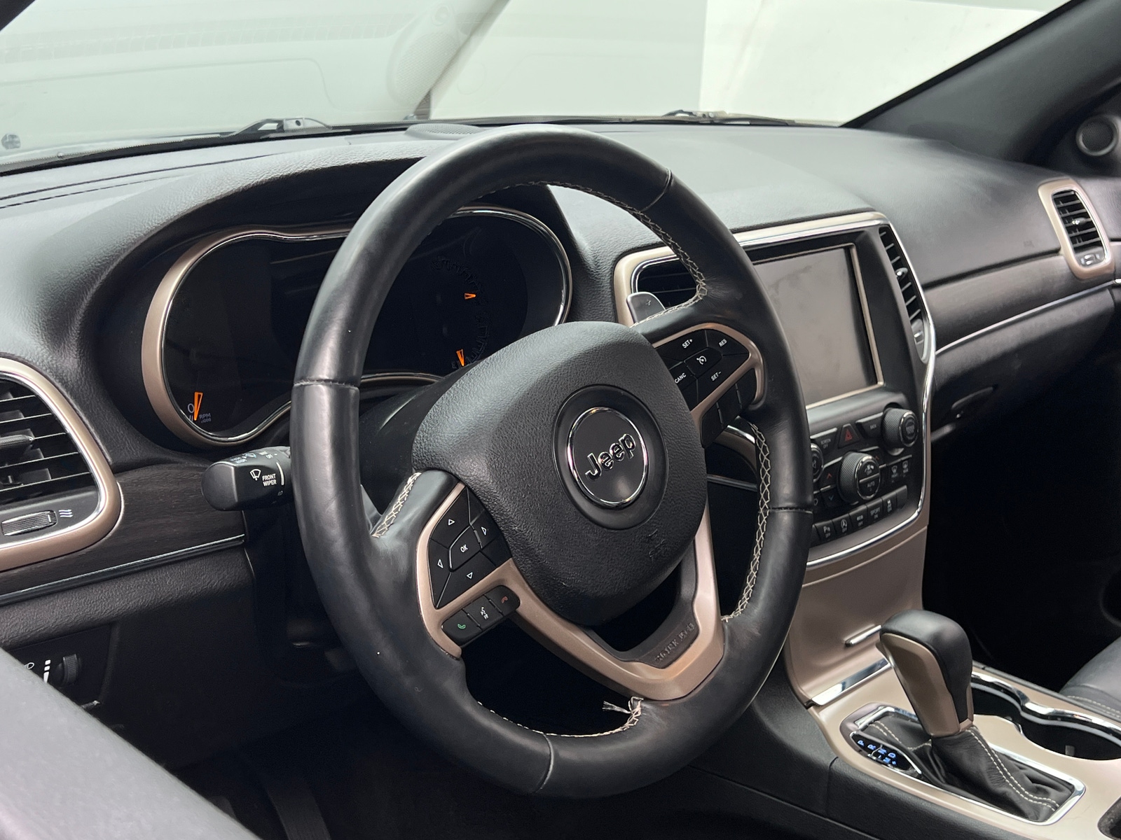 Thumbnail: 2017 Jeep Grand Cherokee - 5