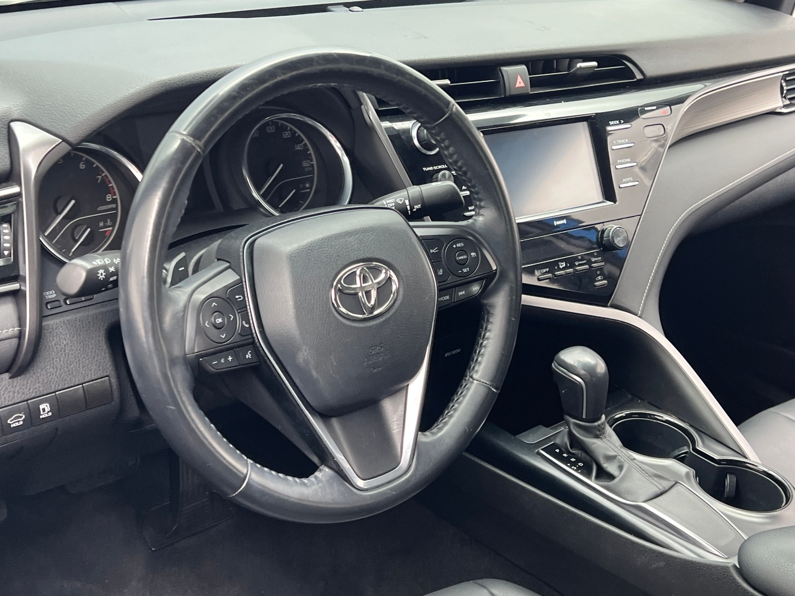 Thumbnail: 2020 Toyota Camry - 5