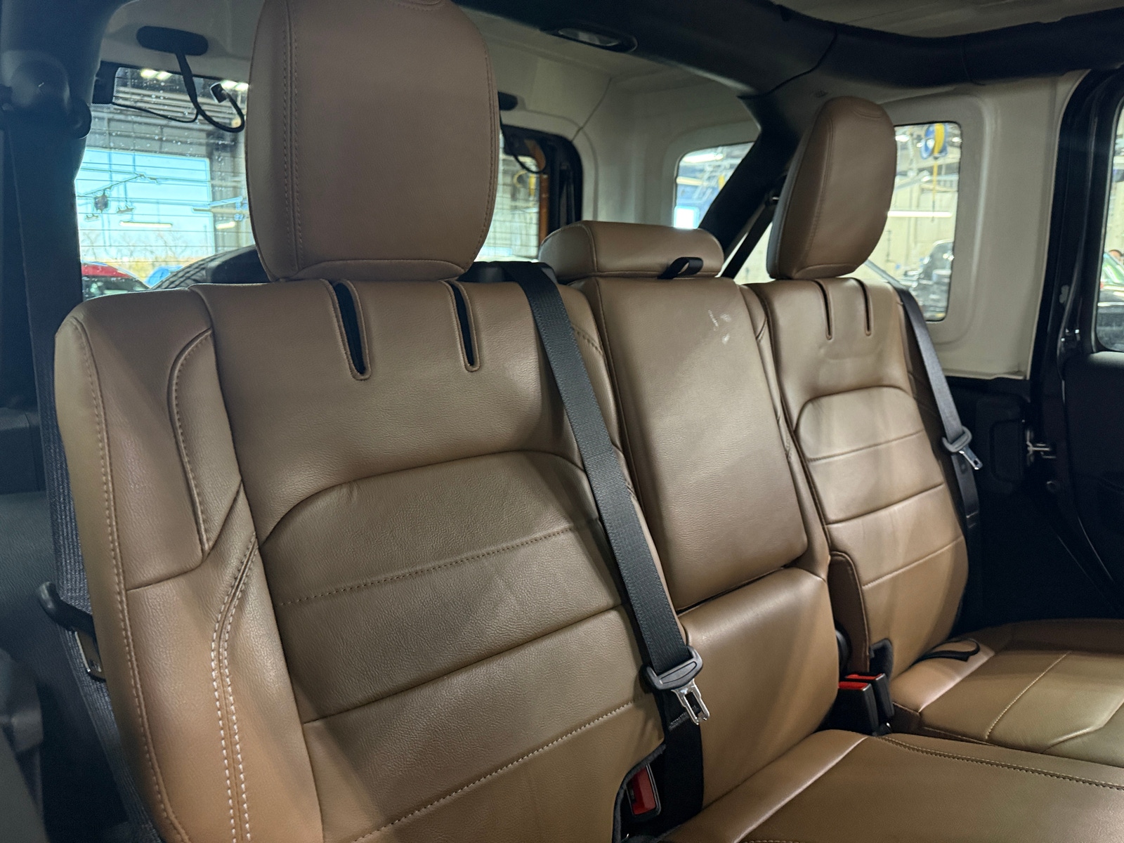 Thumbnail: 2022 Jeep Wrangler - 5