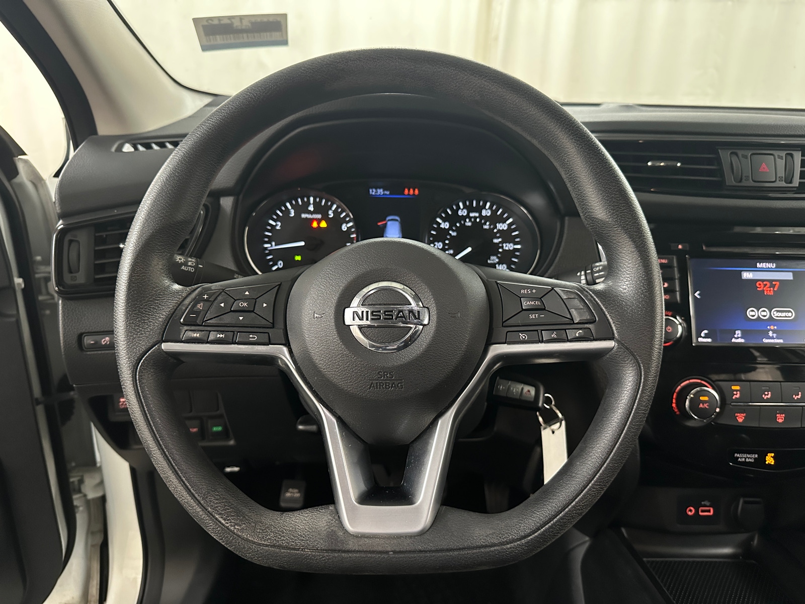 Thumbnail: 2020 Nissan Rogue Sport - 5