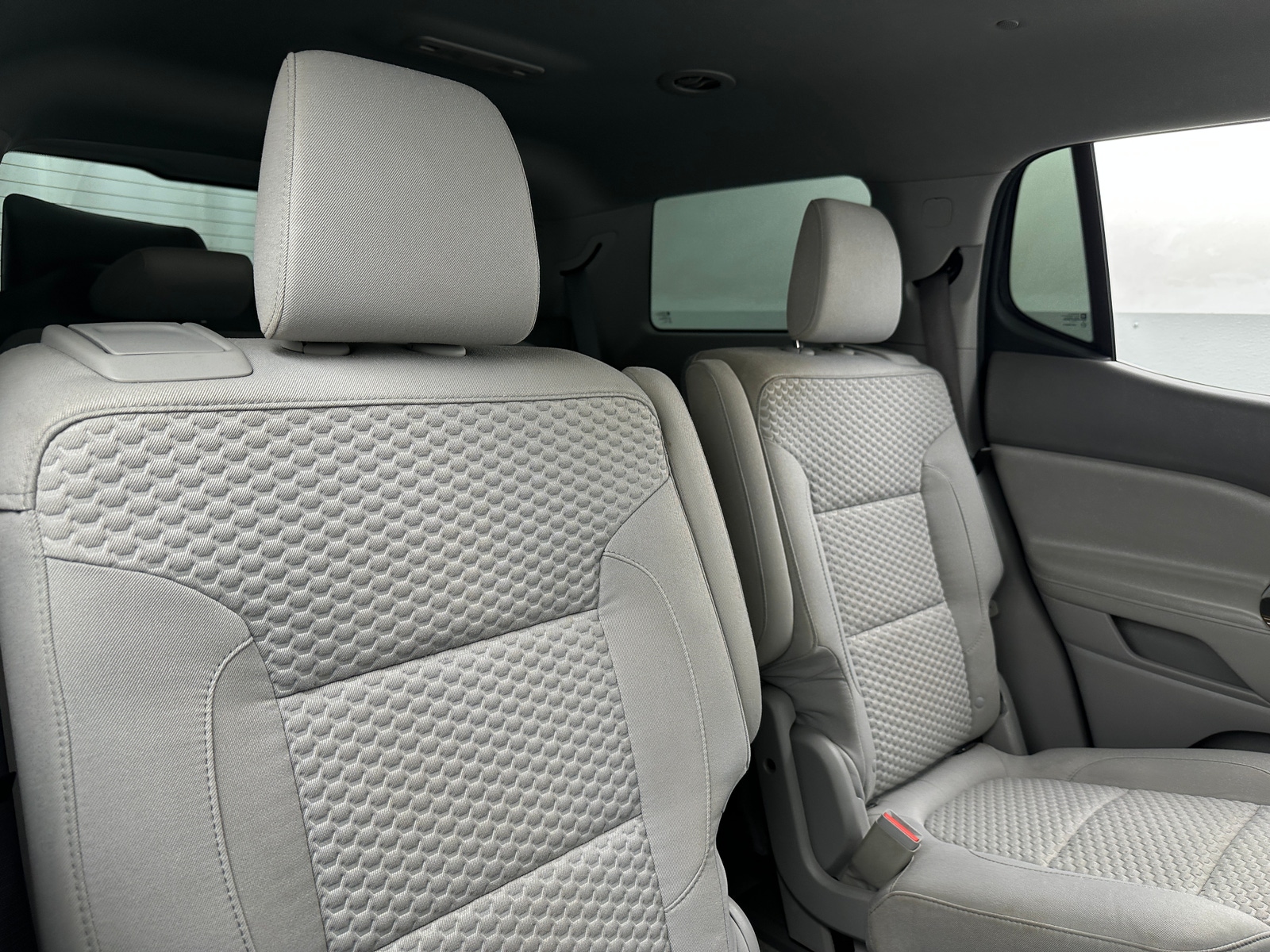 Thumbnail: 2017 GMC Acadia - 6