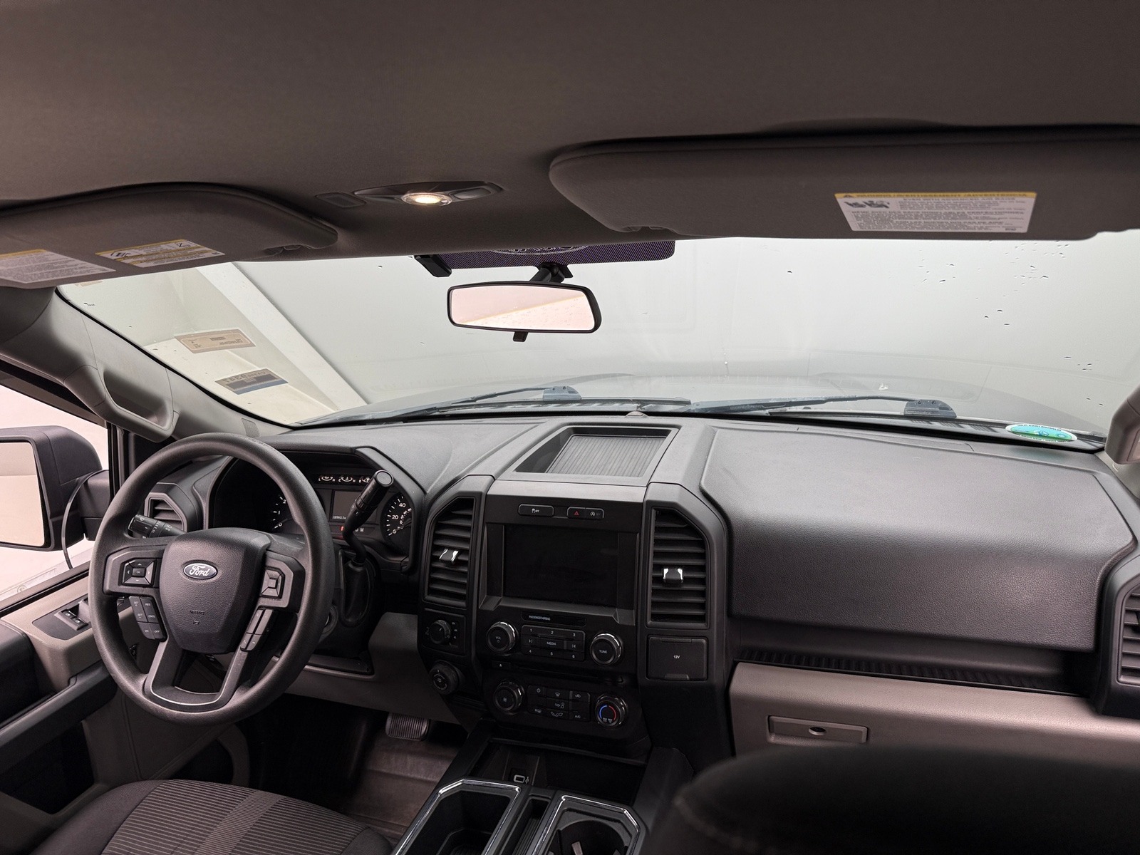 Thumbnail: 2018 Ford Econoline - 3