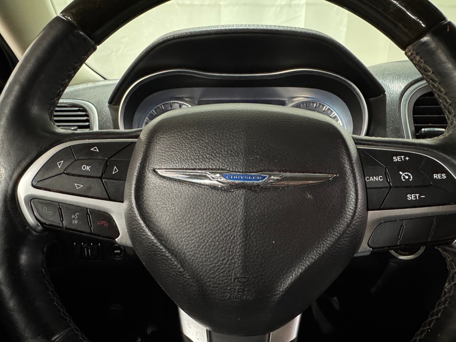 Thumbnail: 2016 Chrysler 300 - 4