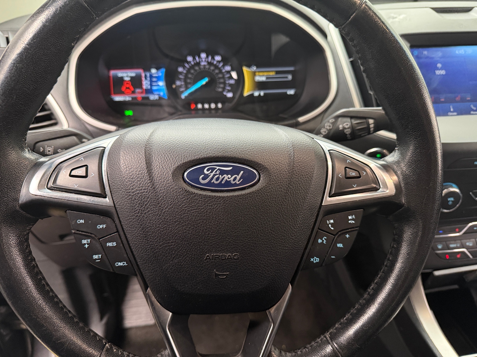 Thumbnail: 2020 Ford Edge - 4