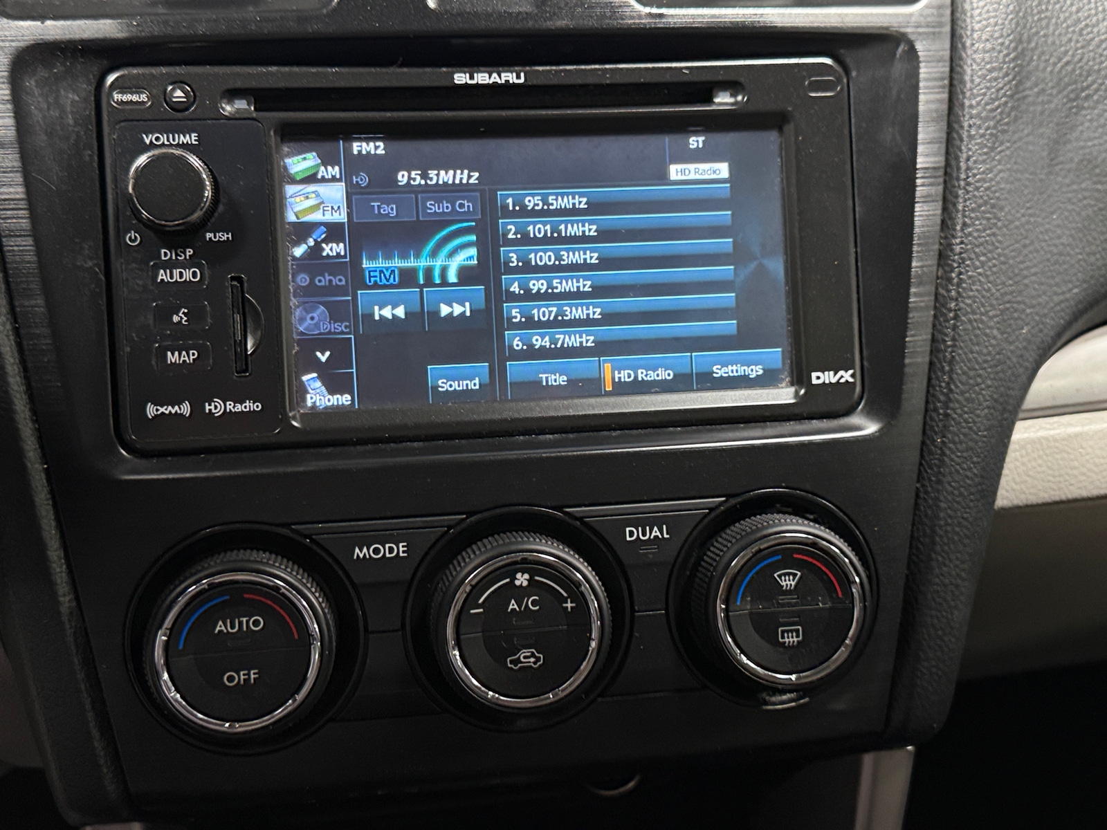 Thumbnail: 2015 Subaru Forester - 3