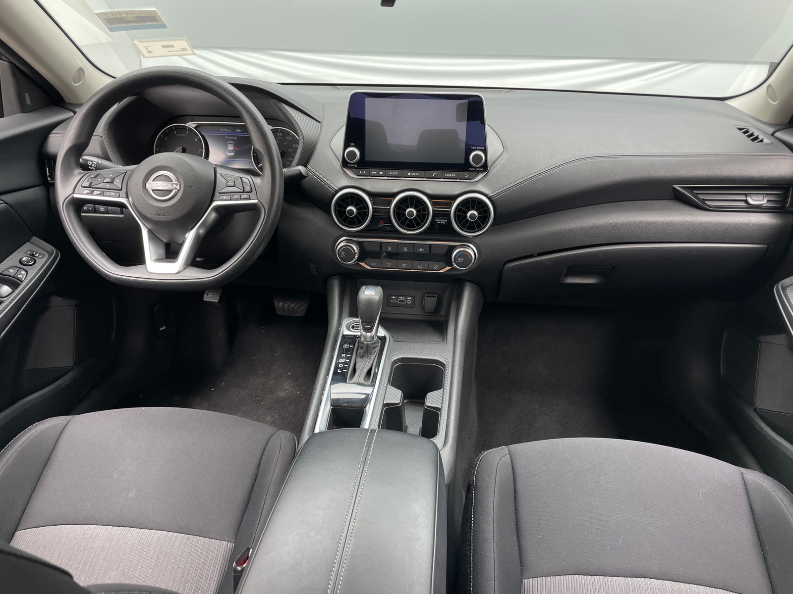 Thumbnail: 2024 Nissan Sentra - 3