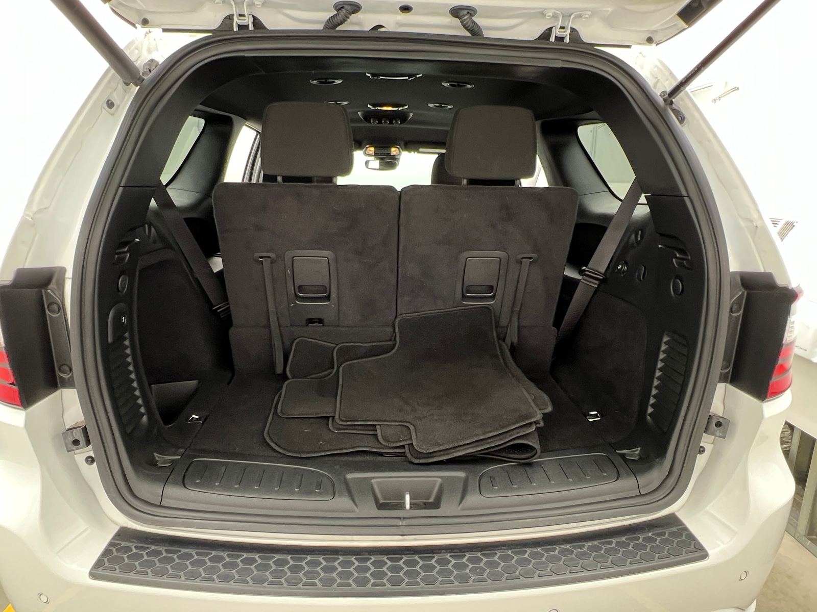 Thumbnail: 2023 Dodge Durango - 7