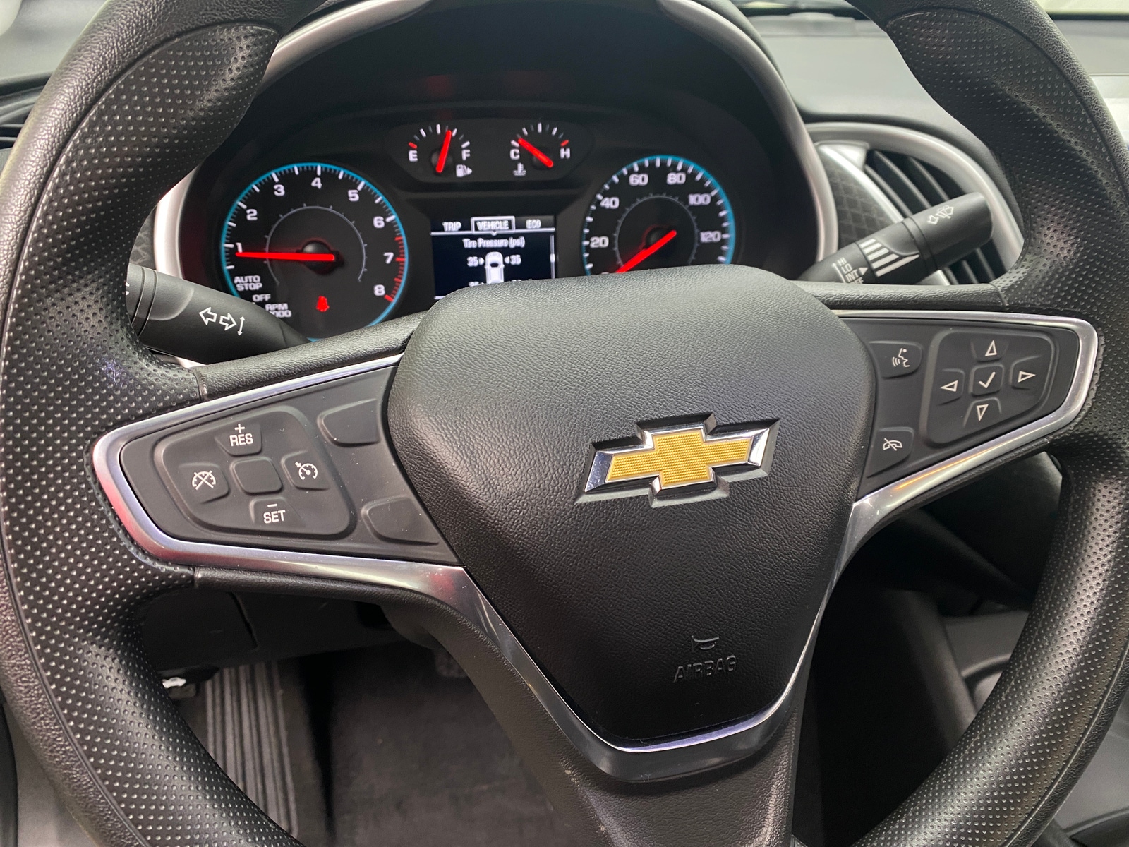 Thumbnail: 2019 Chevrolet Malibu - 5
