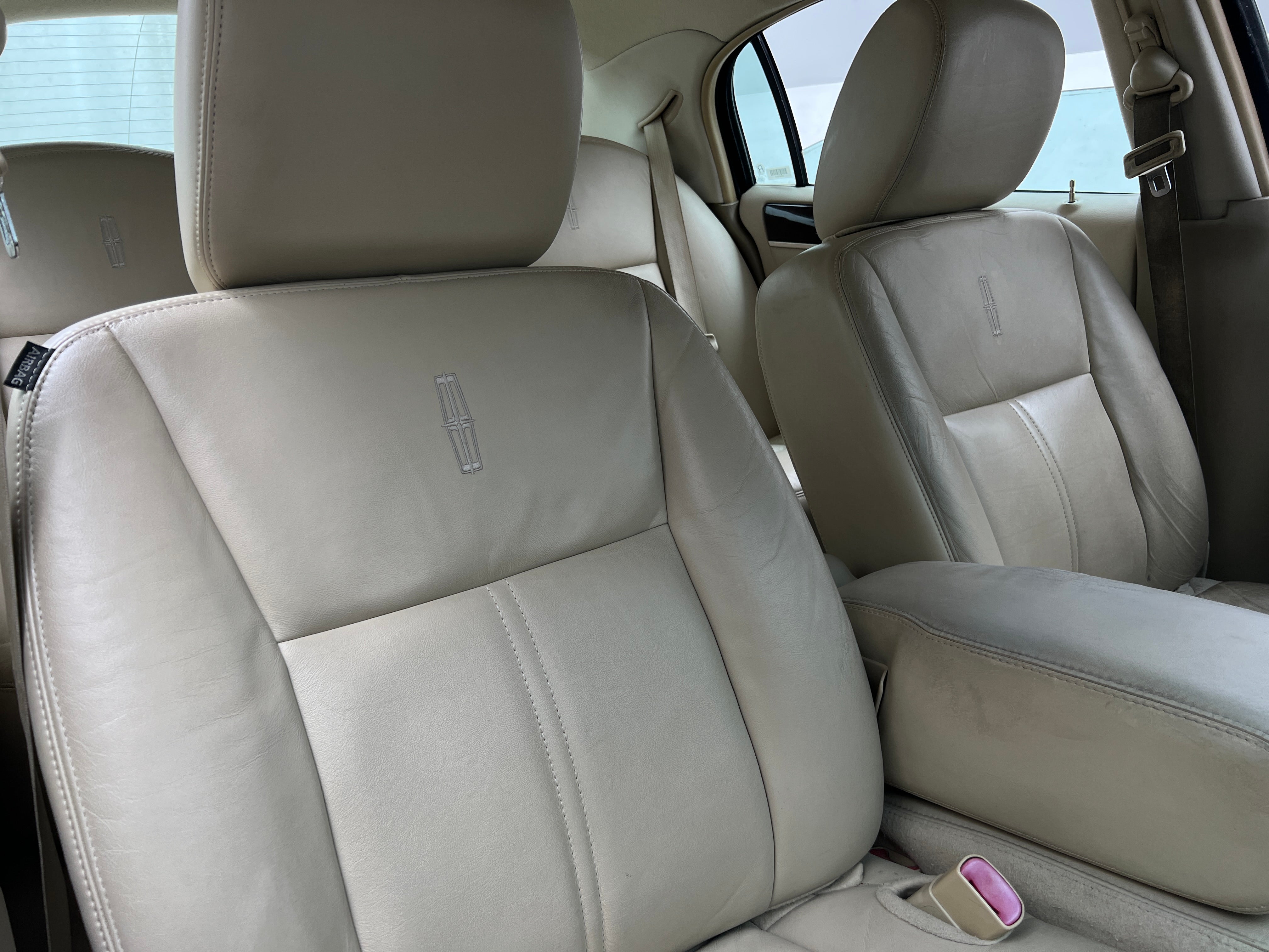 2011 Lincoln Town Car