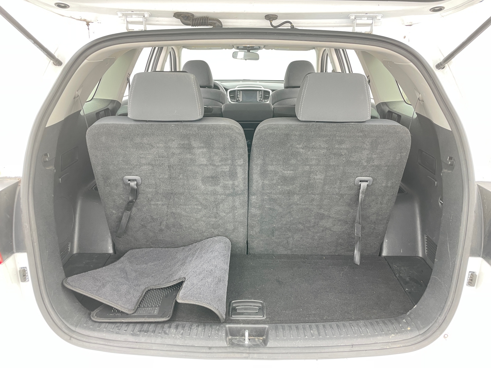 Thumbnail: 2020 Kia Sorento - 6