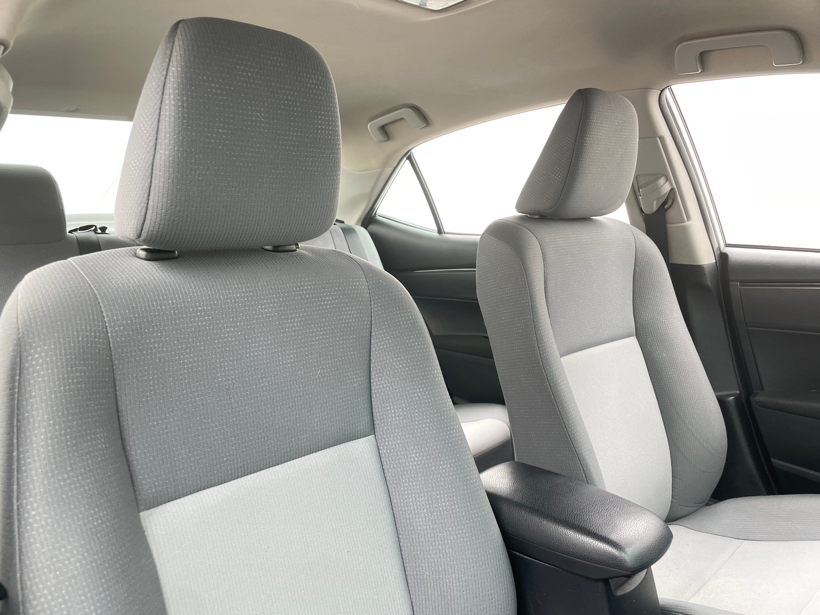 Thumbnail: 2018 Toyota Corolla - 2