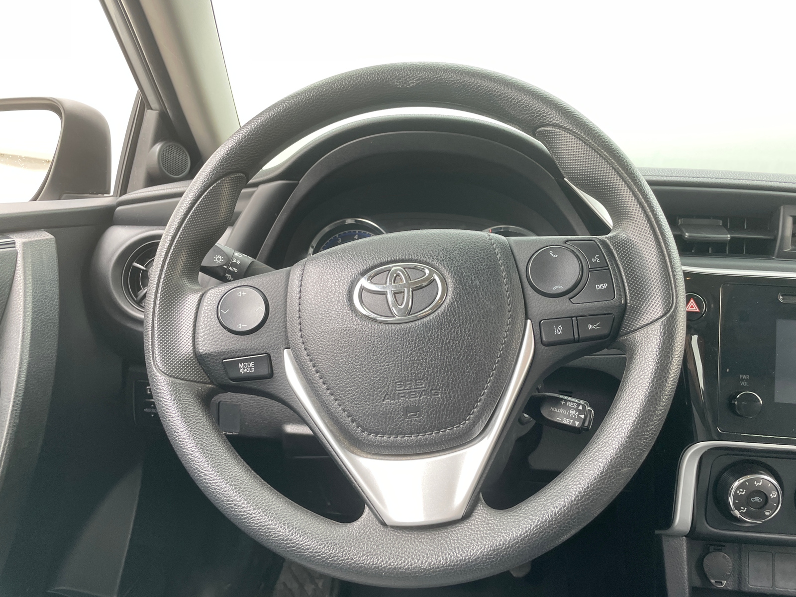 Thumbnail: 2018 Toyota Corolla - 5