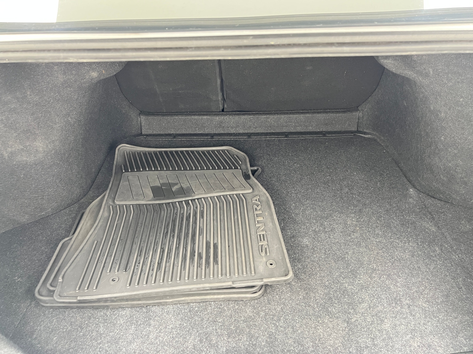 Thumbnail: 2023 Nissan Sentra - 7