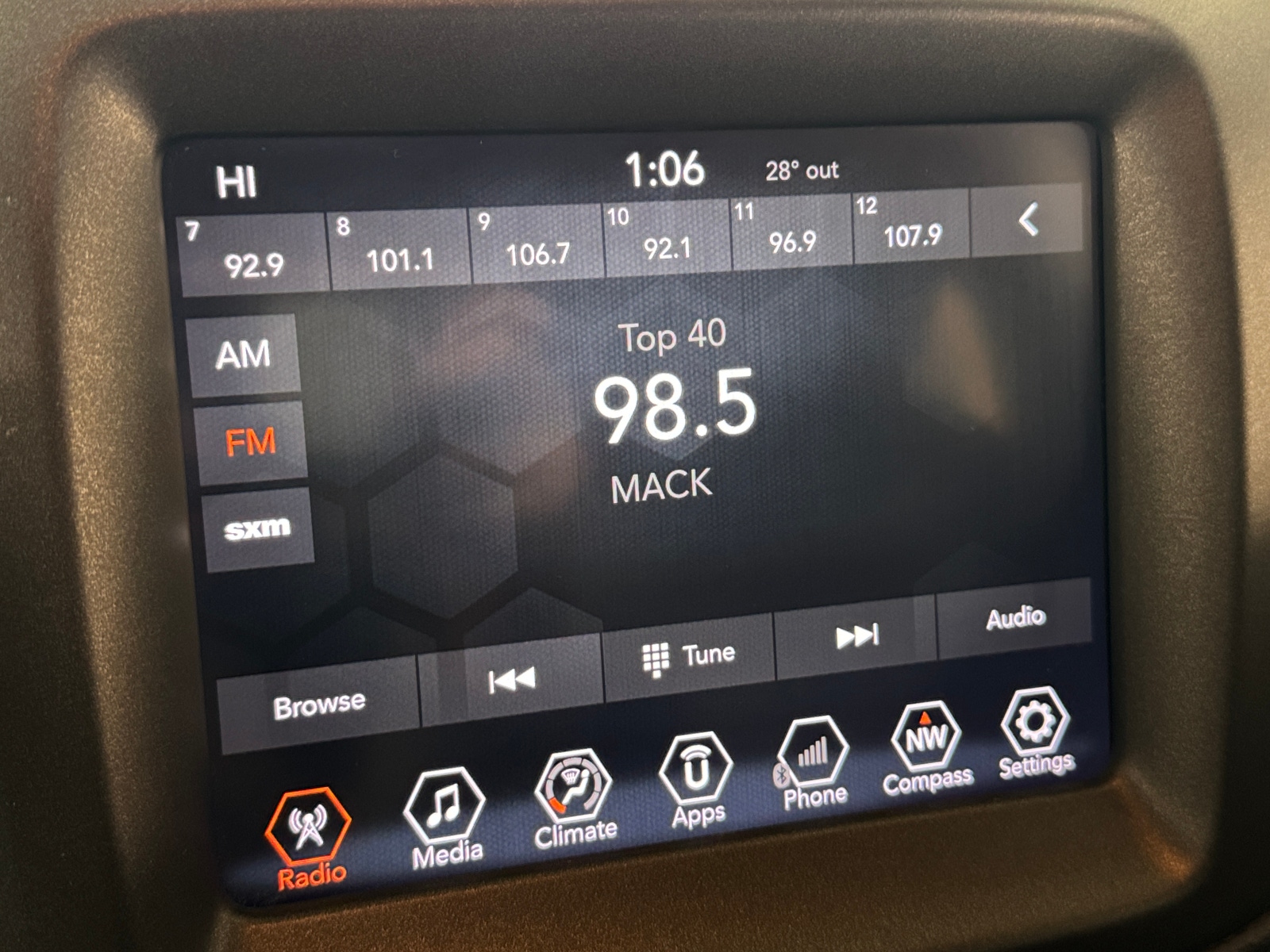 Thumbnail: 2018 Jeep Compass - 4