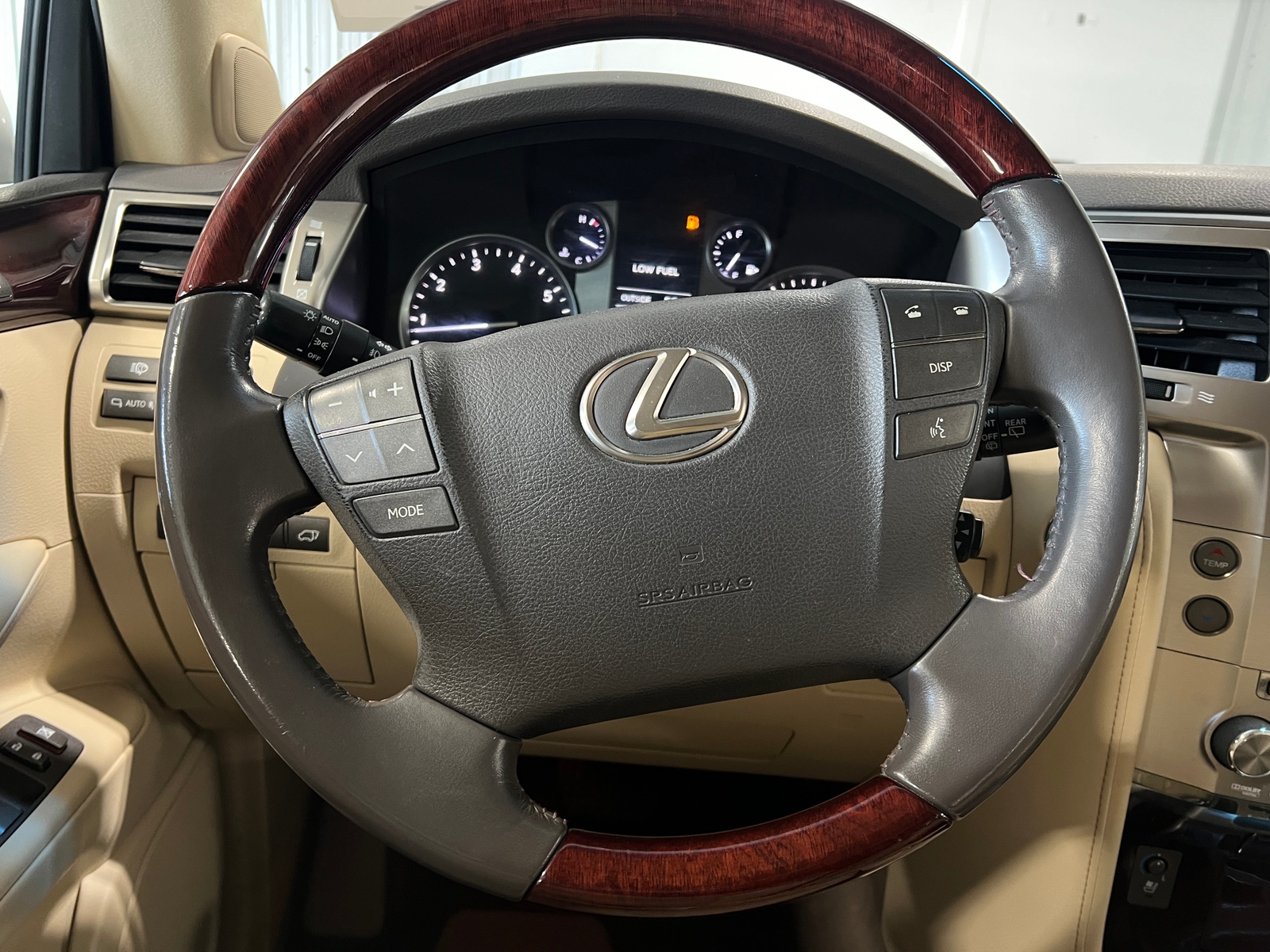 Thumbnail: 2013 Lexus LX - 4