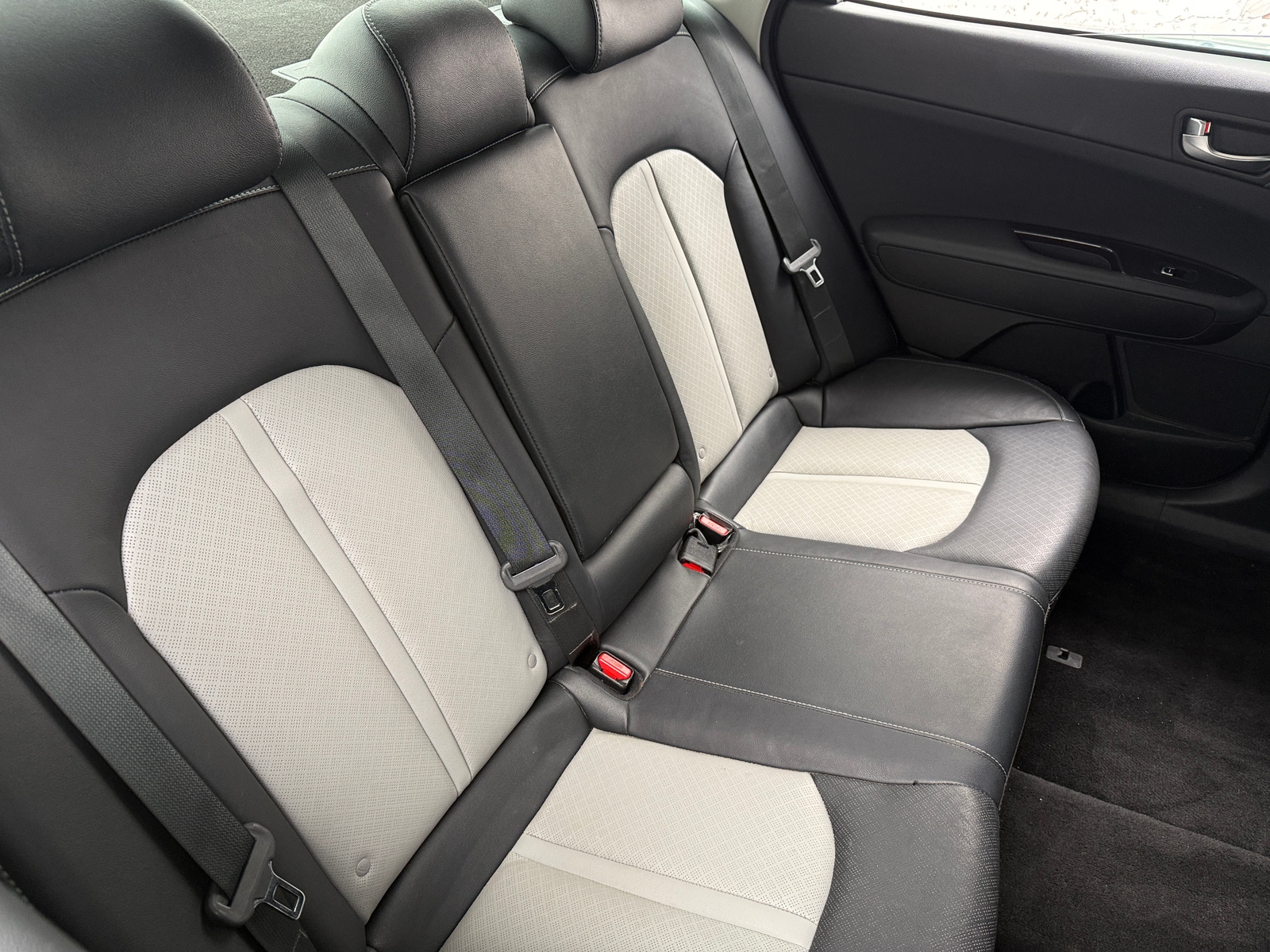 Thumbnail: 2019 Kia Optima - 5