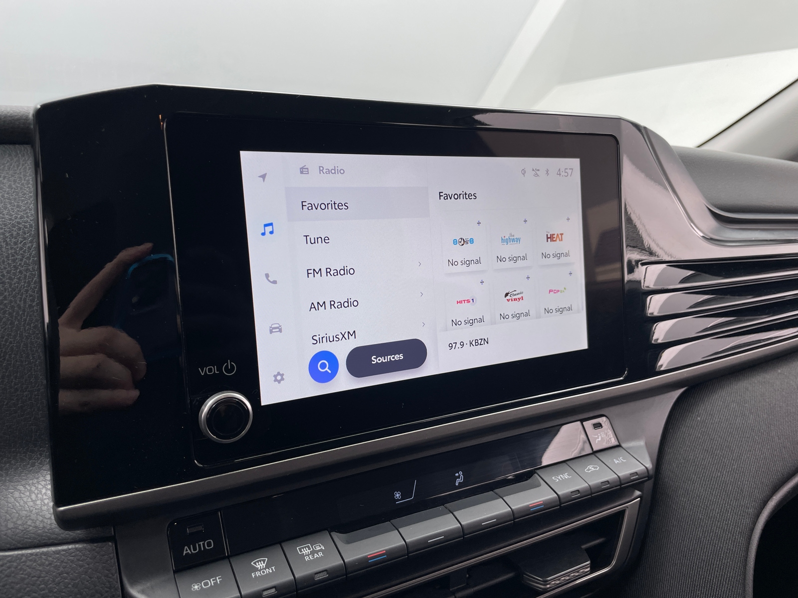 Thumbnail: 2025 Toyota Camry - 4