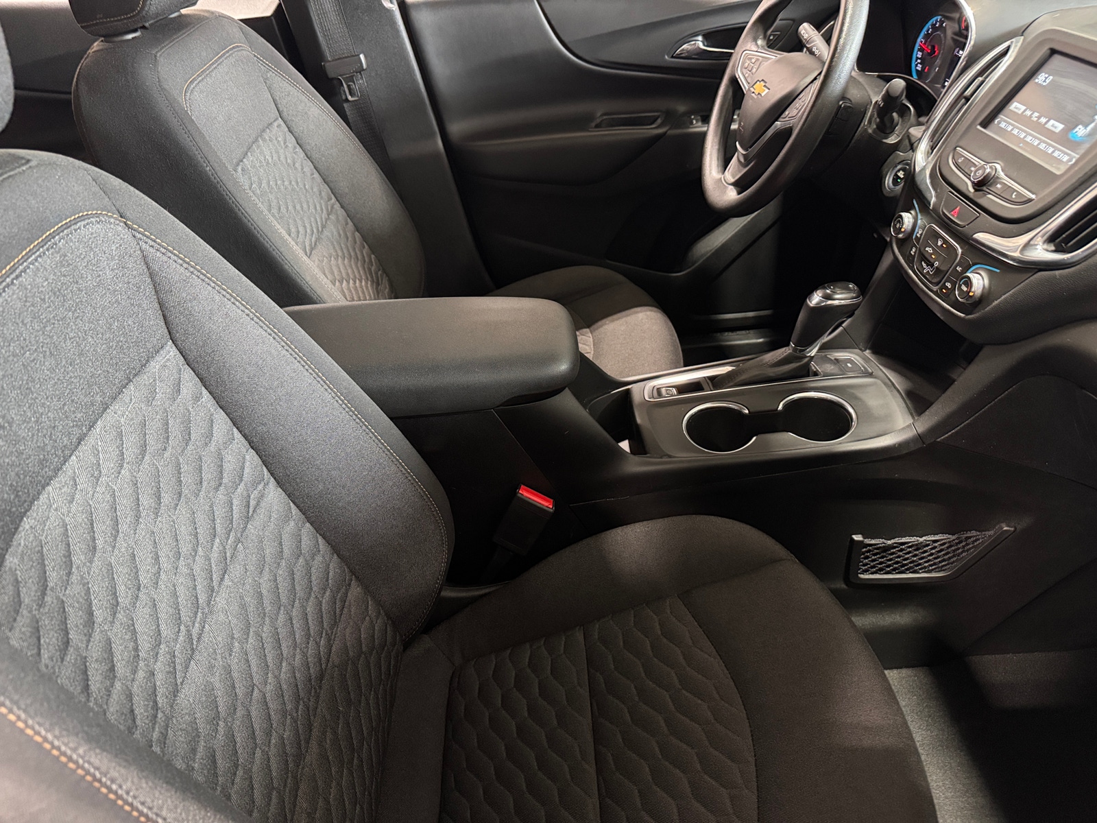 Thumbnail: 2018 Chevrolet Equinox - 2