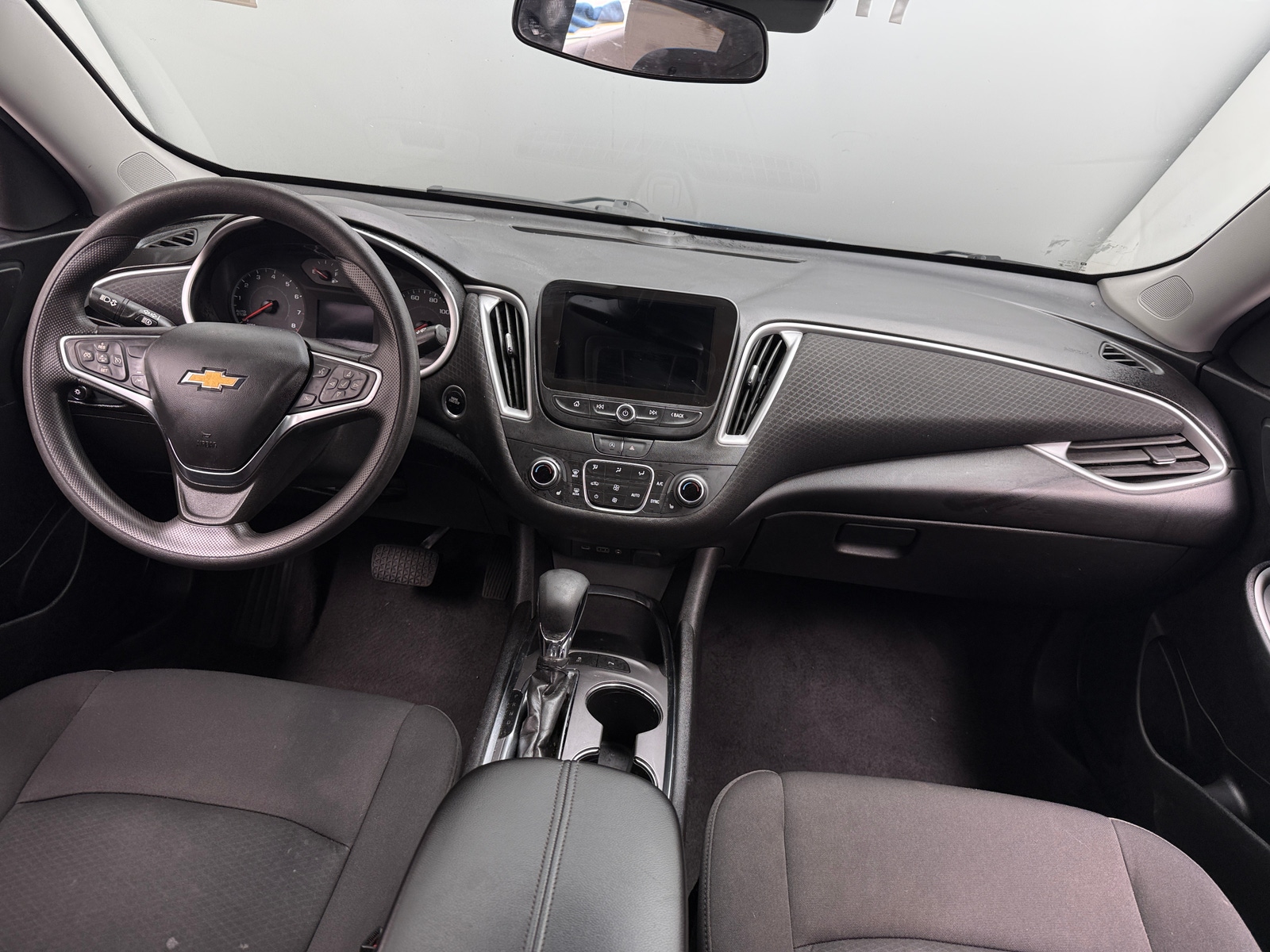 Thumbnail: 2024 Chevrolet Malibu - 3