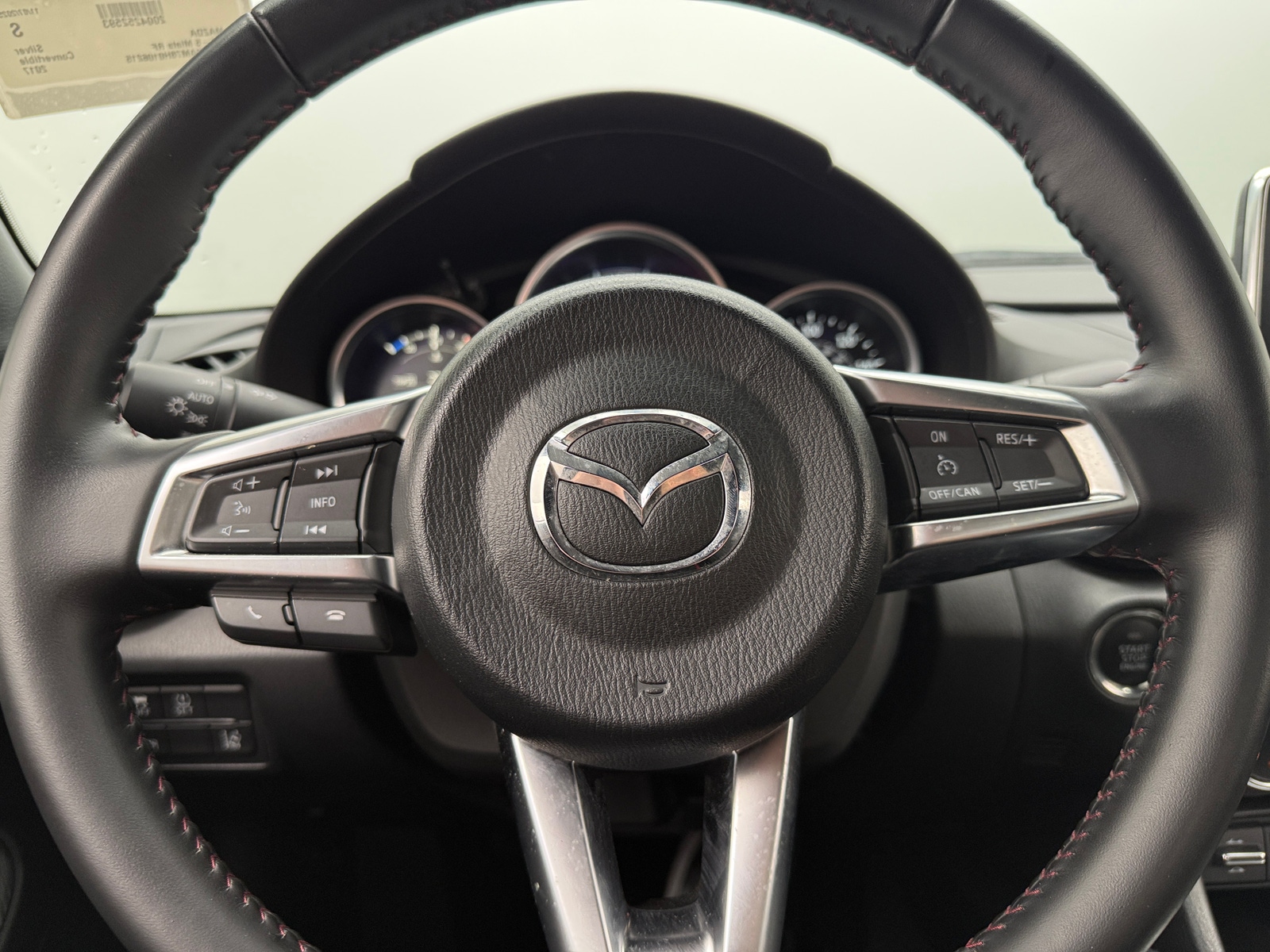 Thumbnail: 2017 Mazda MX-5 Miata - 4