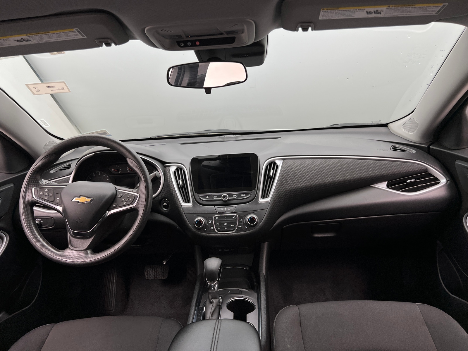 Thumbnail: 2023 Chevrolet Malibu - 3