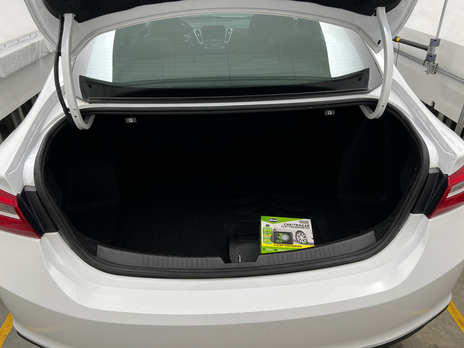 Thumbnail: 2023 Chevrolet Malibu - 7