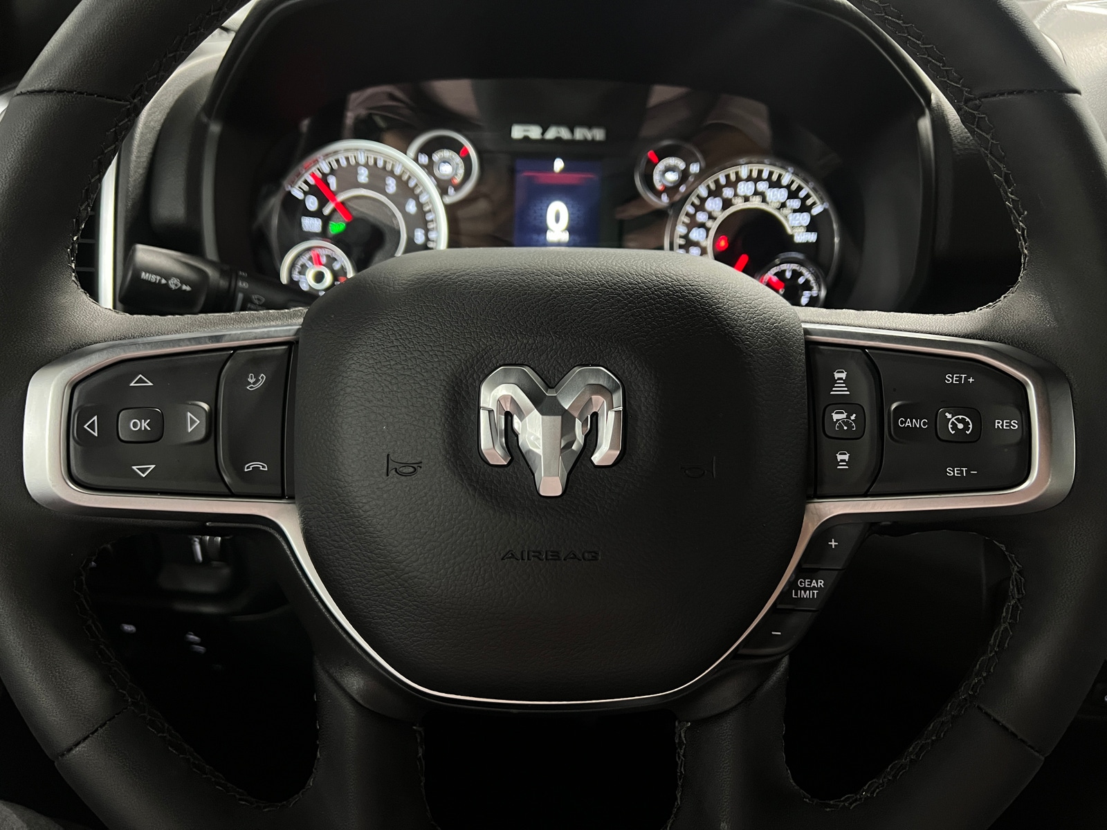 Thumbnail: 2025 RAM 1500 - 5