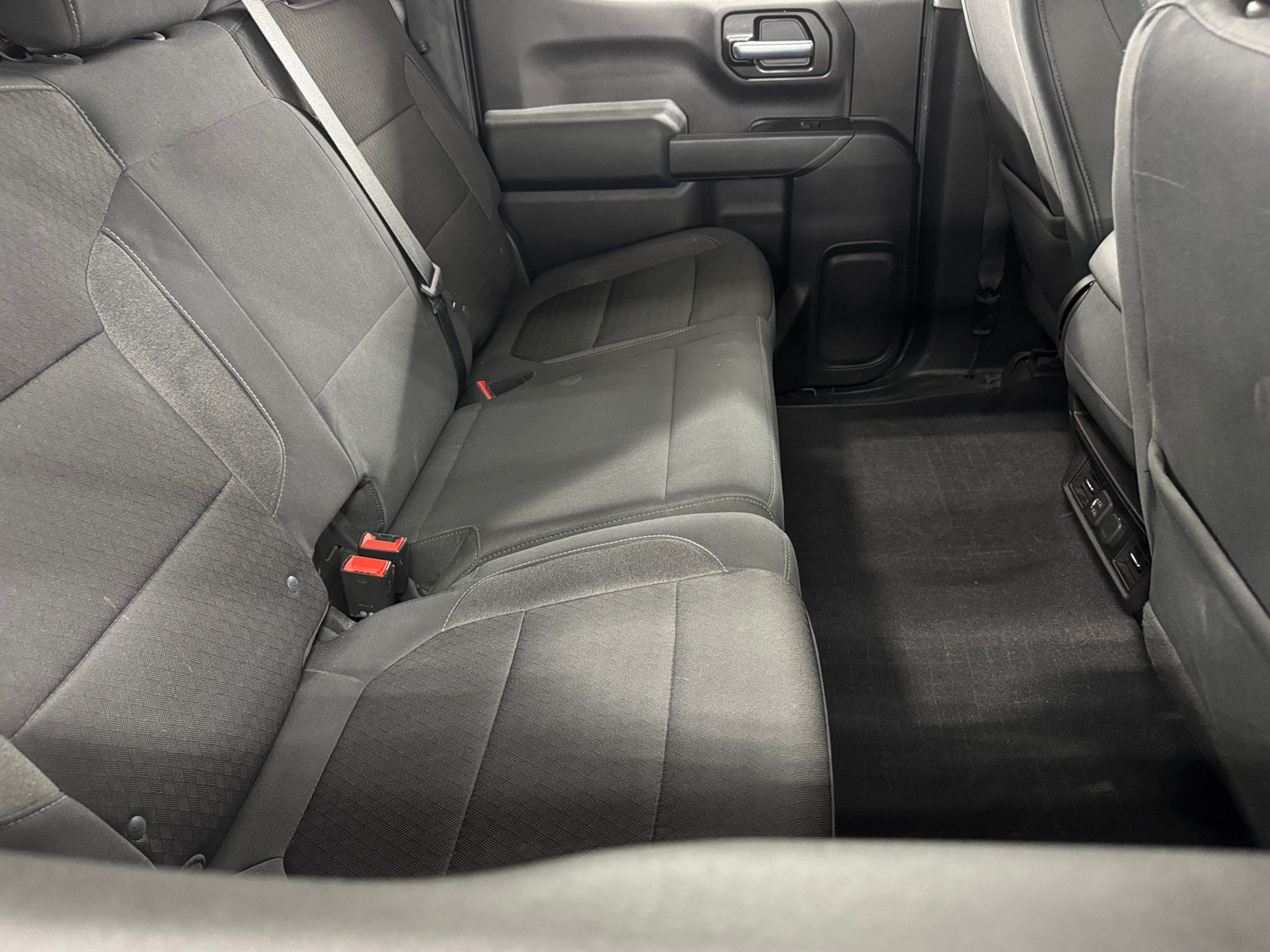 Thumbnail: 2019 Chevrolet Silverado 1500 - 6