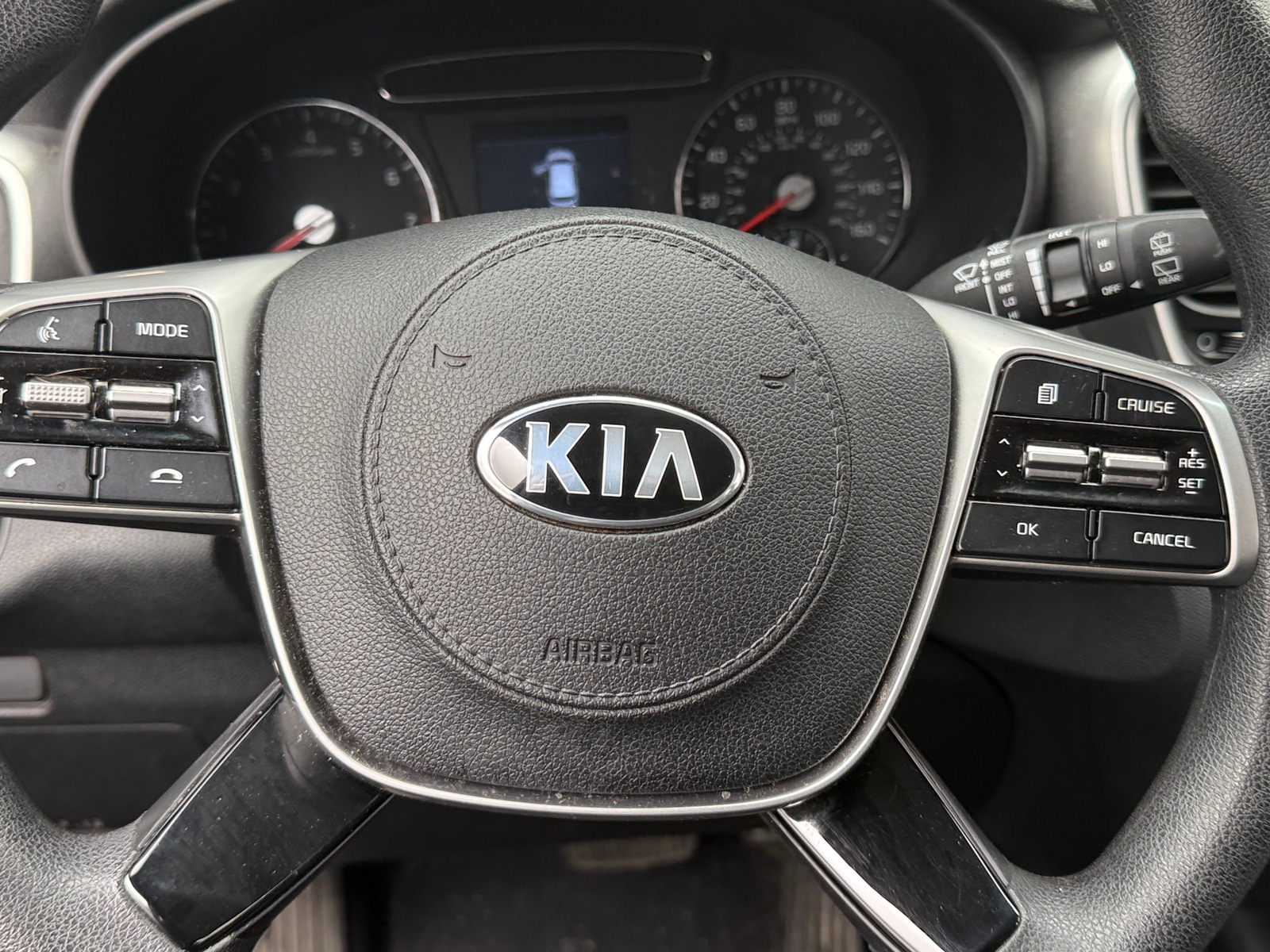 Thumbnail: 2020 Kia Sorento - 5