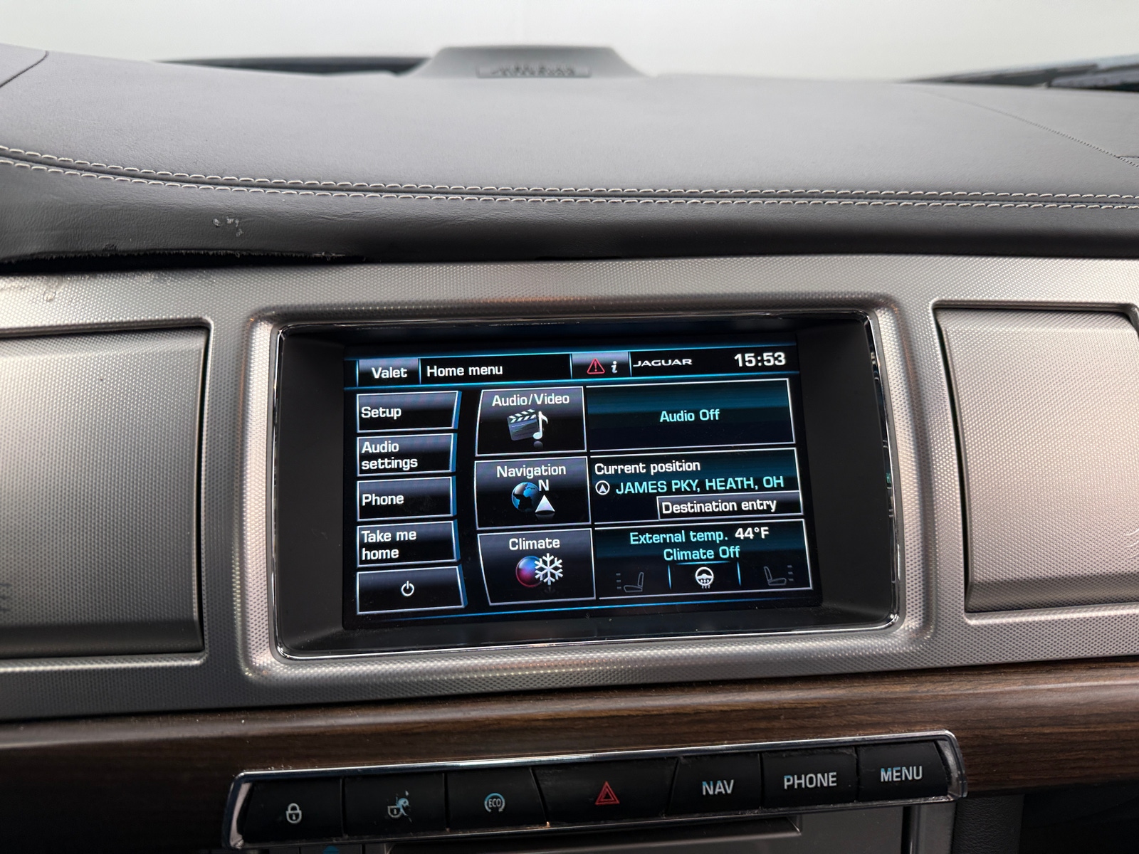 Thumbnail: 2015 Jaguar XF - 3