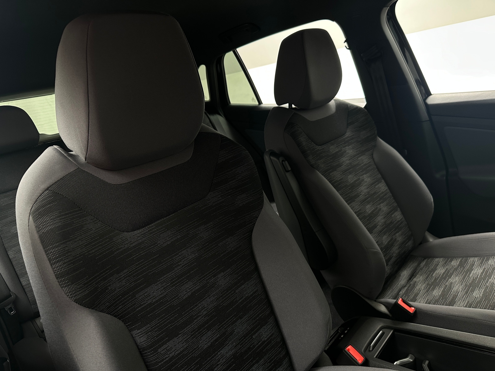 Thumbnail: 2021 Volkswagen ID.4 - 2