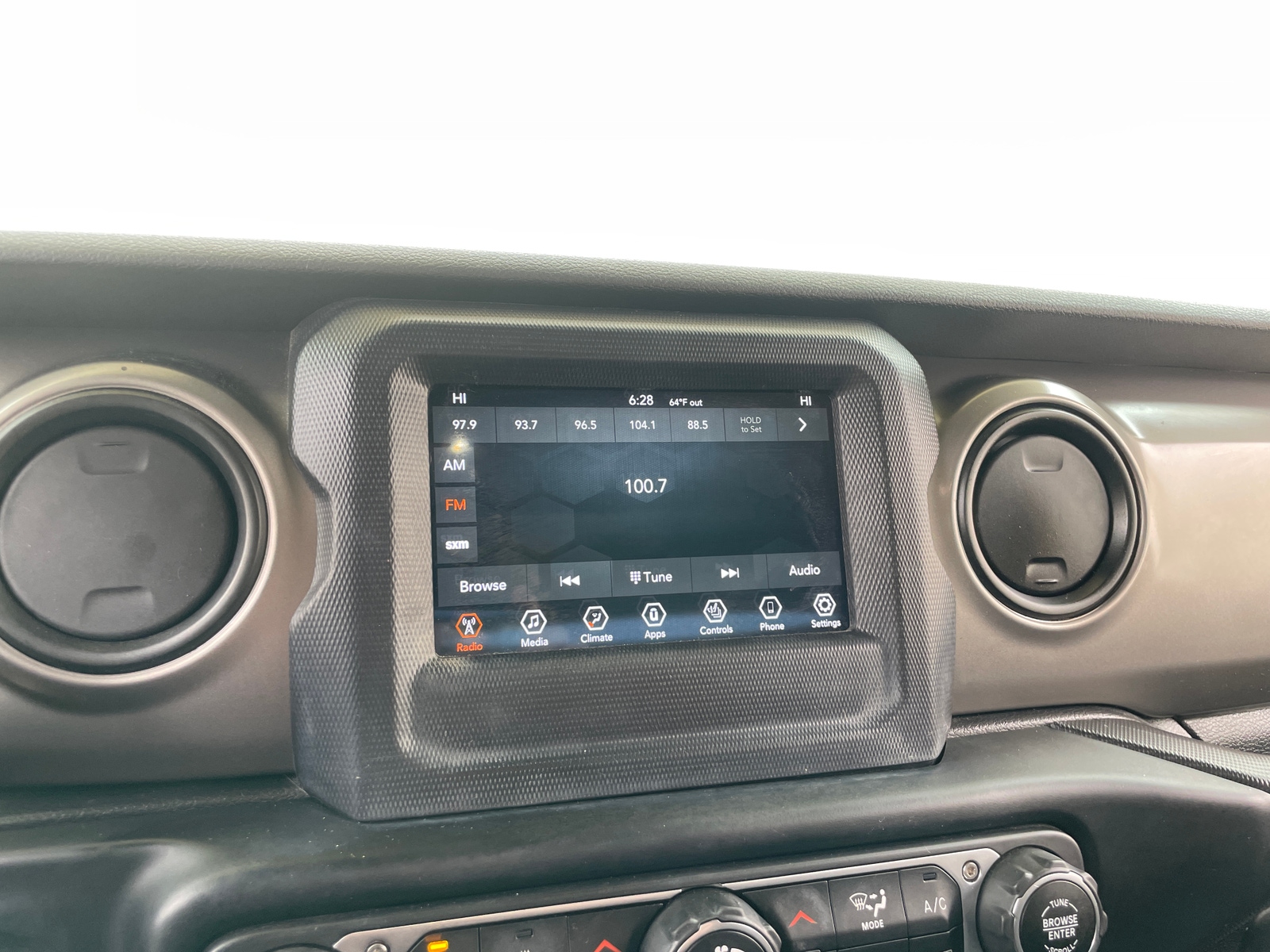 Thumbnail: 2020 Jeep Wrangler - 4