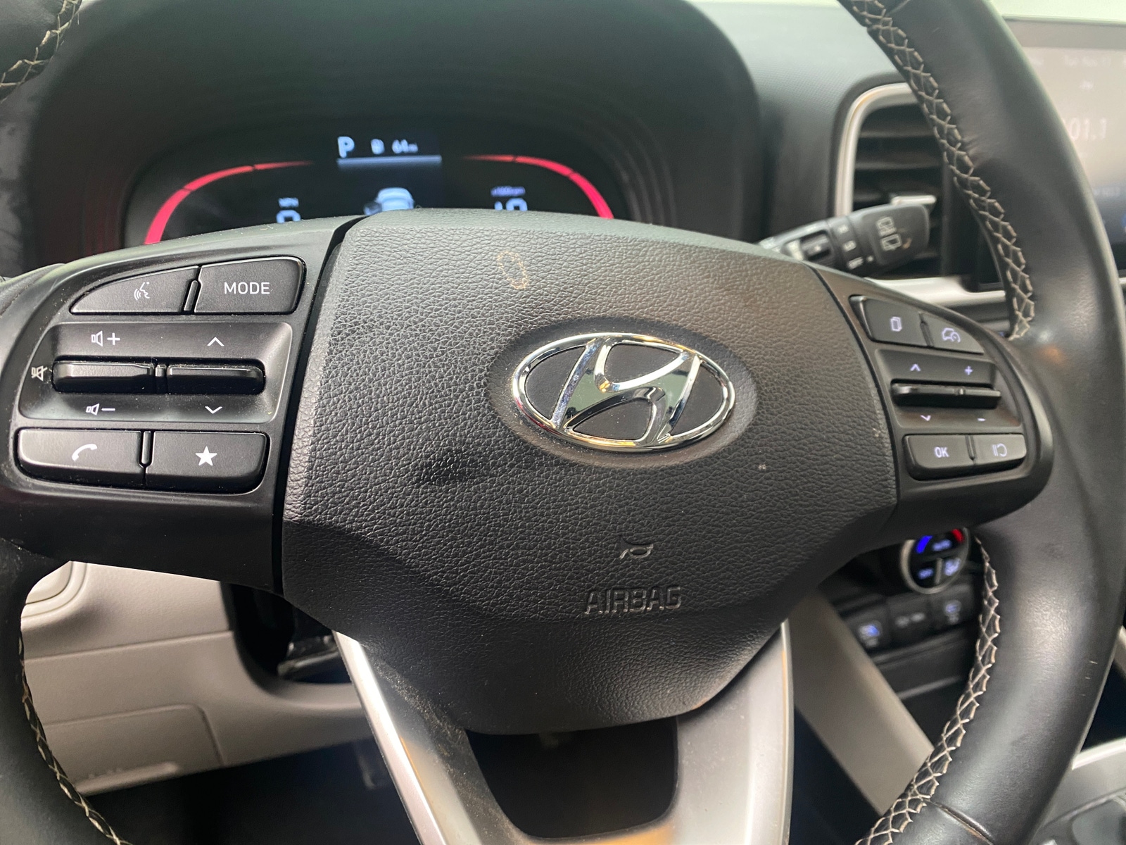 Thumbnail: 2024 Hyundai Venue - 5