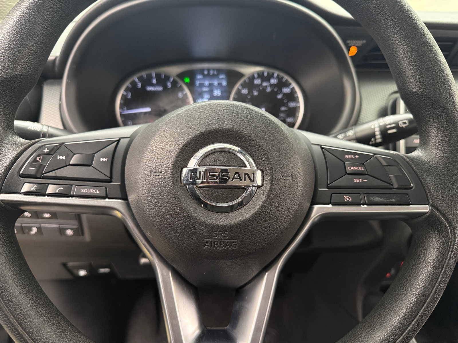 Thumbnail: 2021 Nissan Kicks - 5