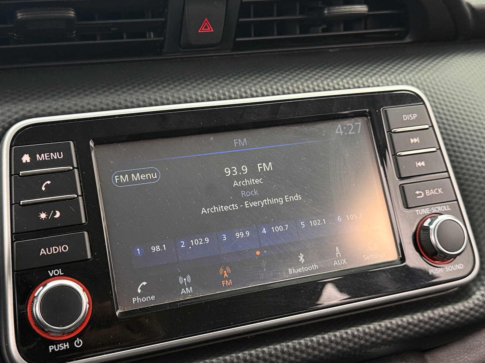 Thumbnail: 2021 Nissan Kicks - 4