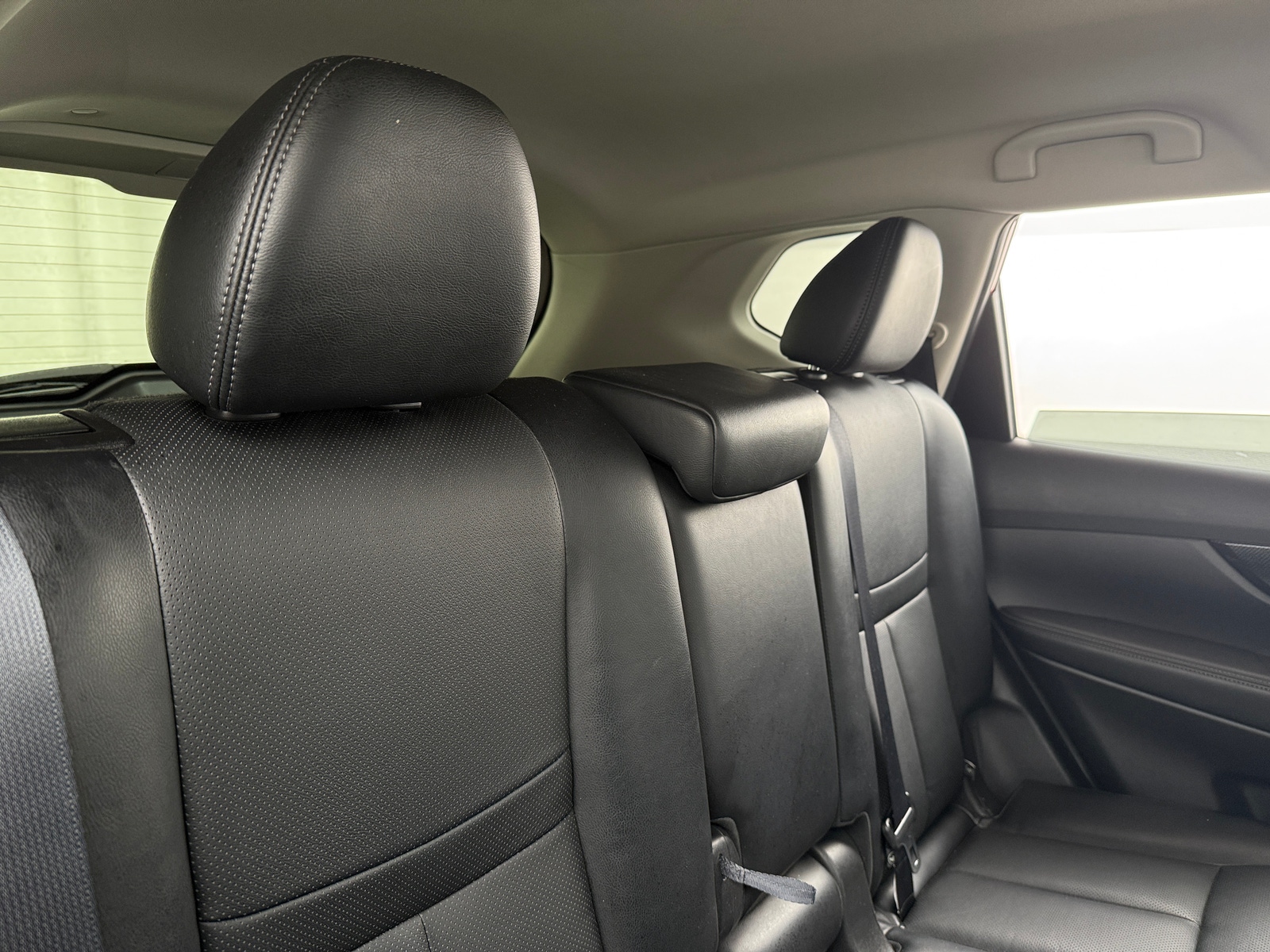 Thumbnail: 2017 Nissan Rogue - 5