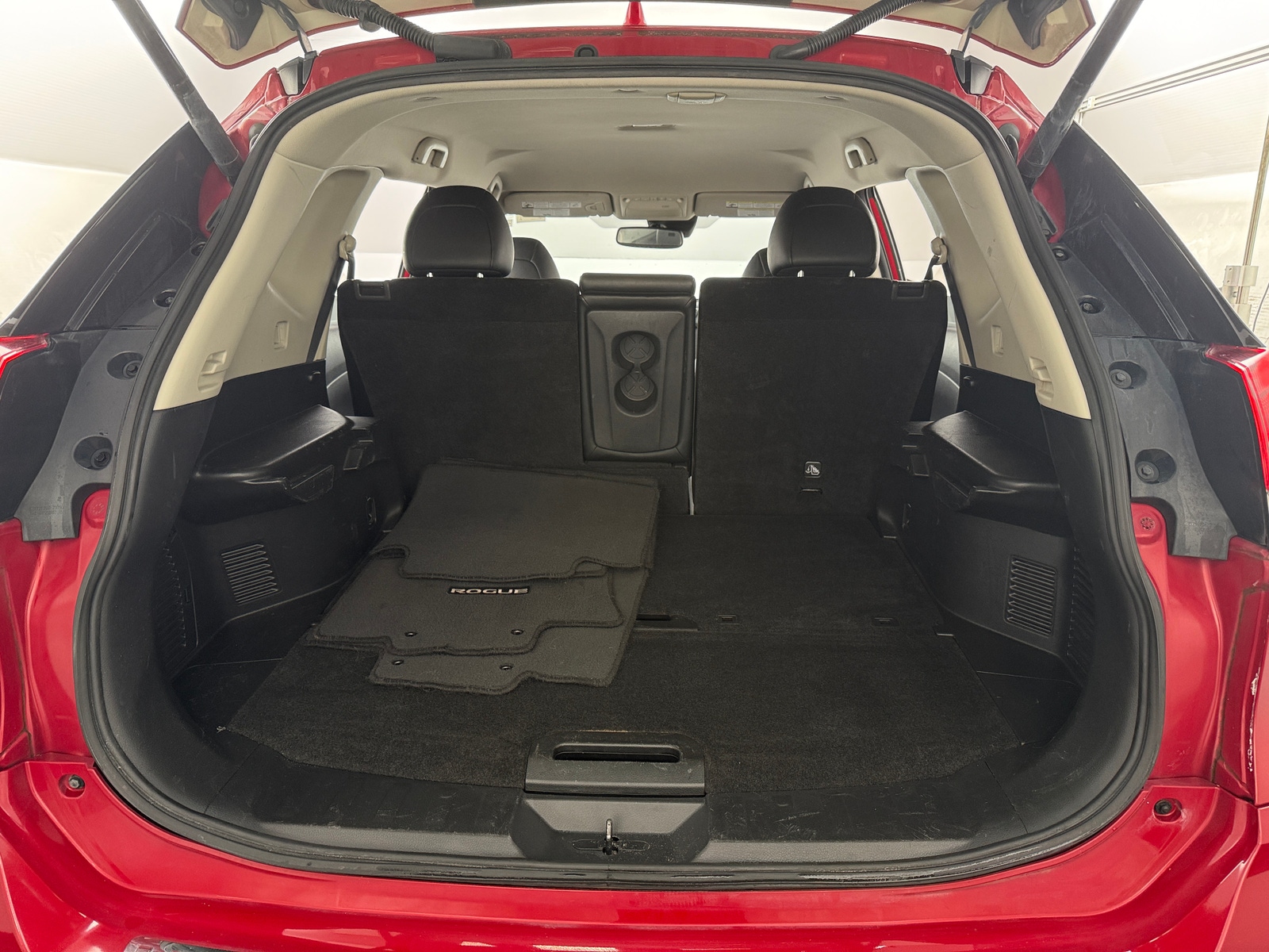 Thumbnail: 2017 Nissan Rogue - 6