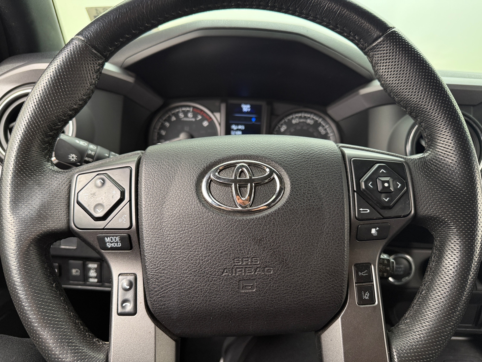 Thumbnail: 2021 Toyota Tacoma - 5