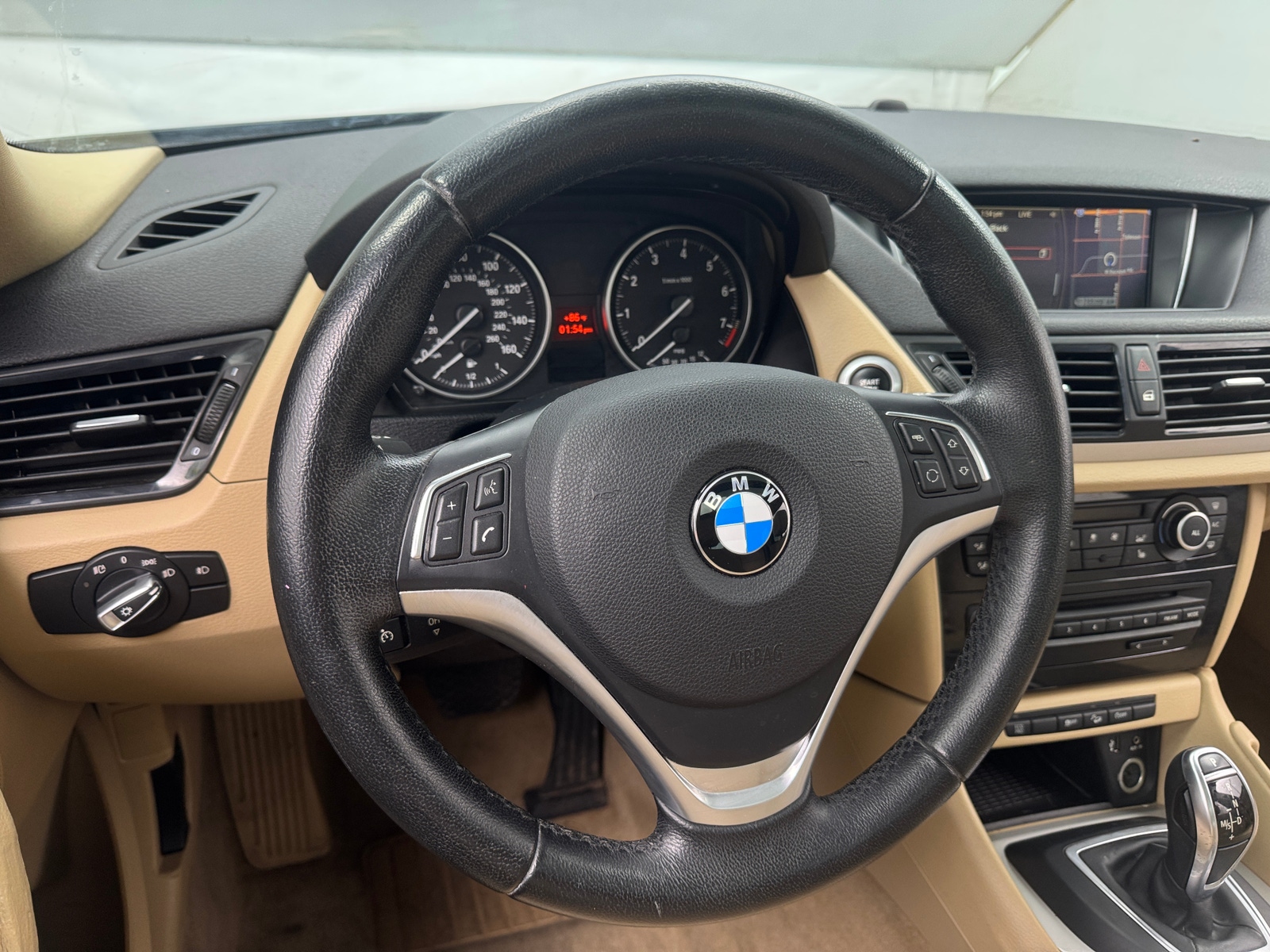 Thumbnail: 2013 BMW X1 - 4