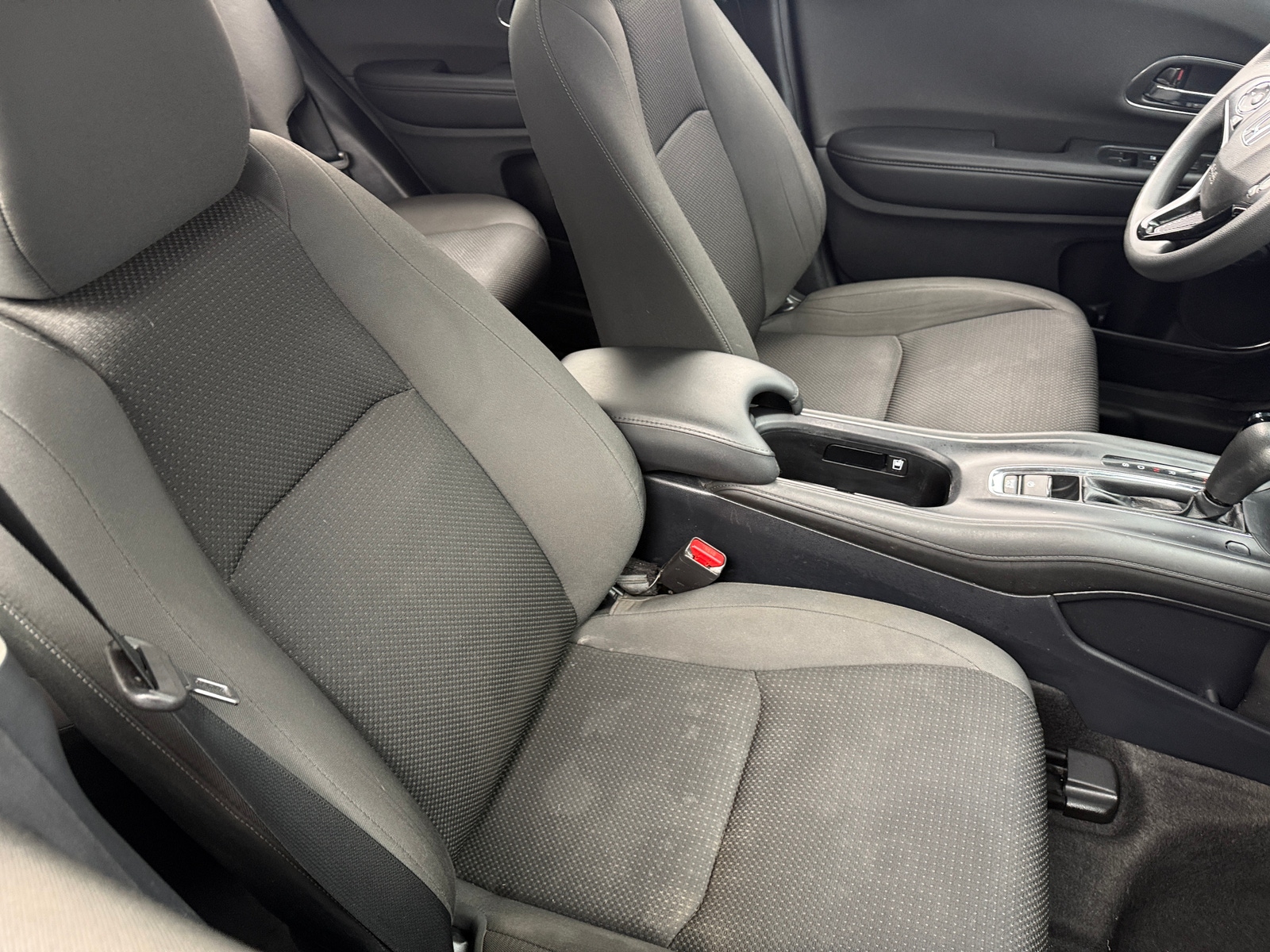 Thumbnail: 2022 Honda HR-V - 2