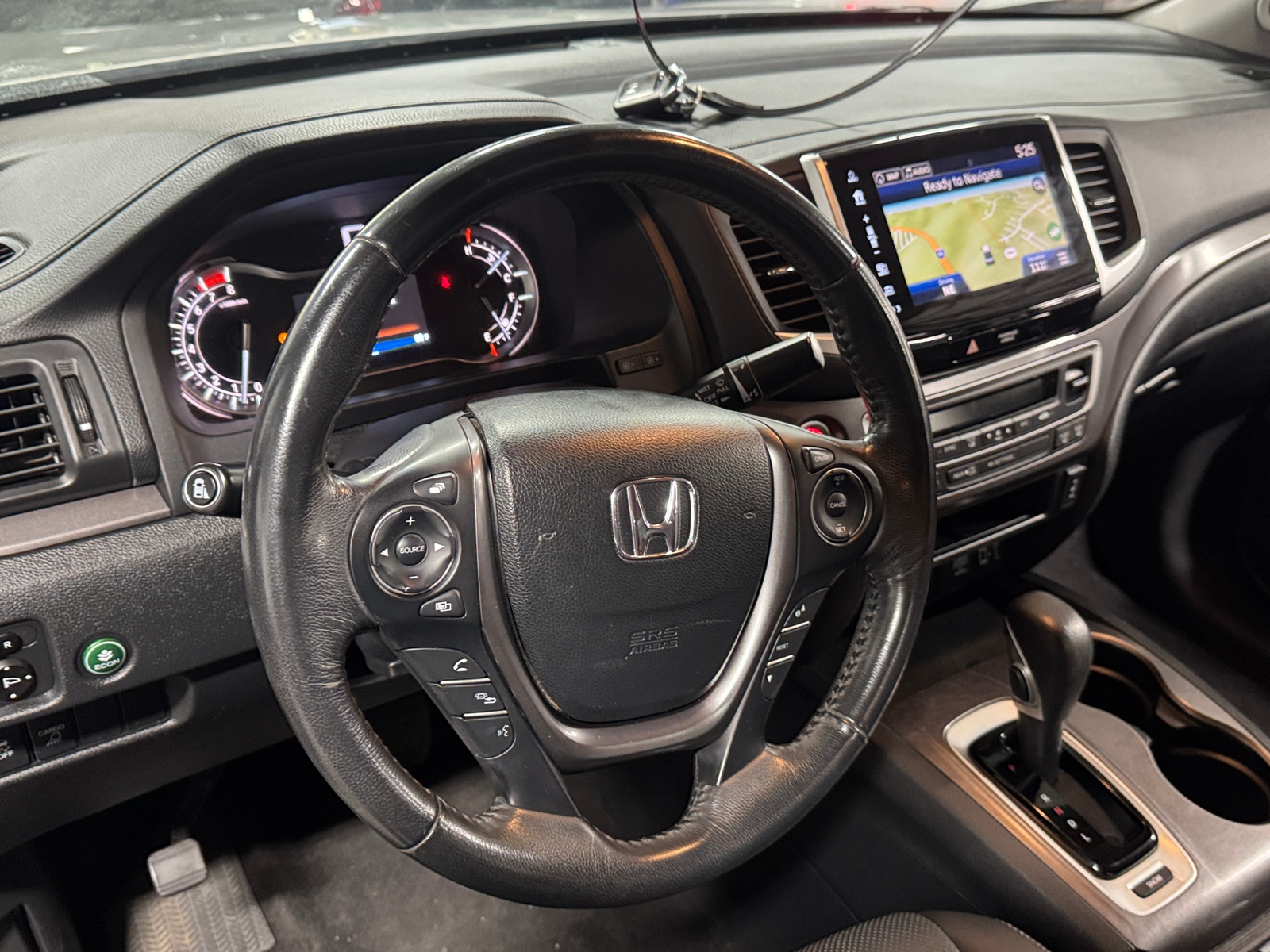 Thumbnail: 2017 Honda Ridgeline - 4