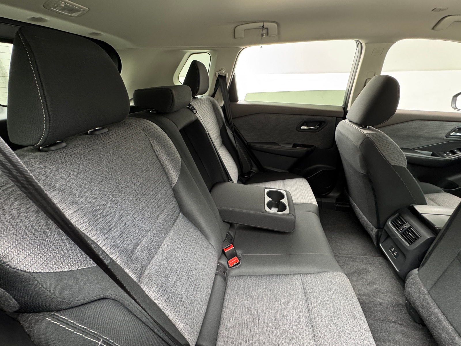 Thumbnail: 2023 Nissan Rogue - 6