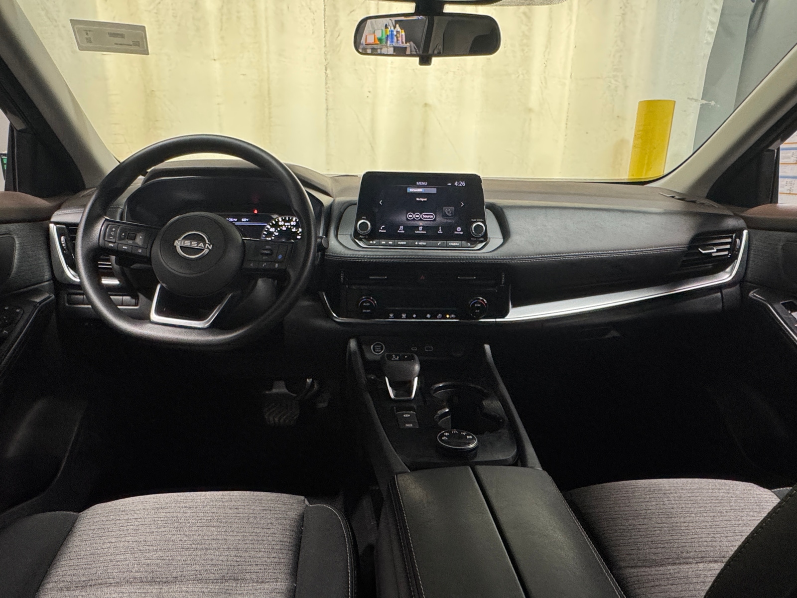 Thumbnail: 2023 Nissan Rogue - 3