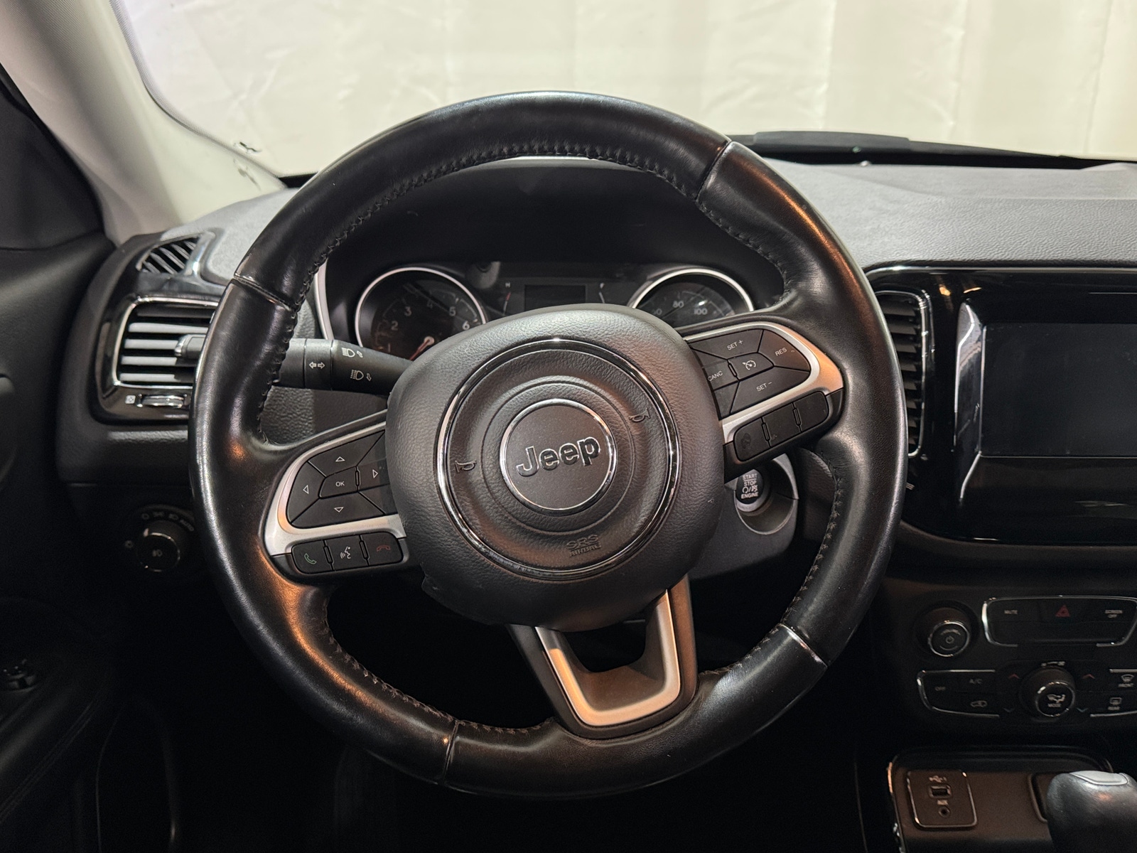 Thumbnail: 2020 Jeep Compass - 5