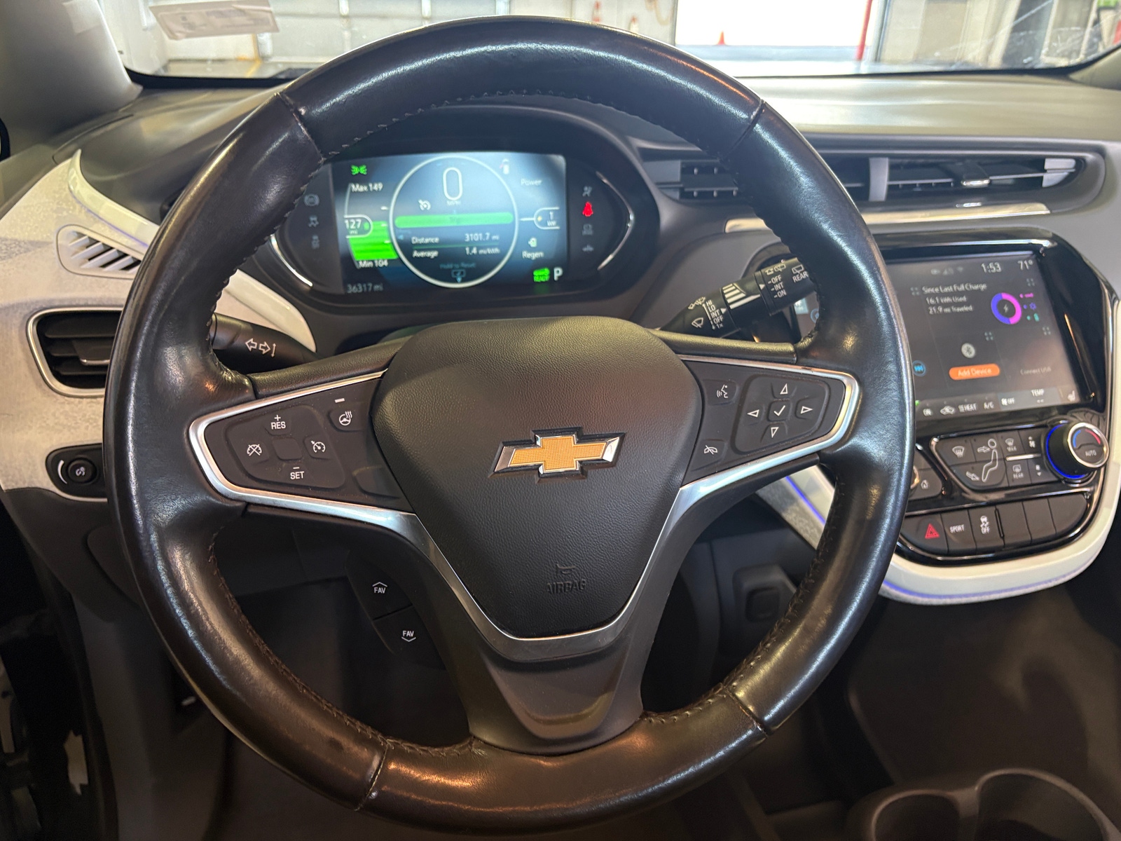 Thumbnail: 2021 Chevrolet Bolt EV - 4