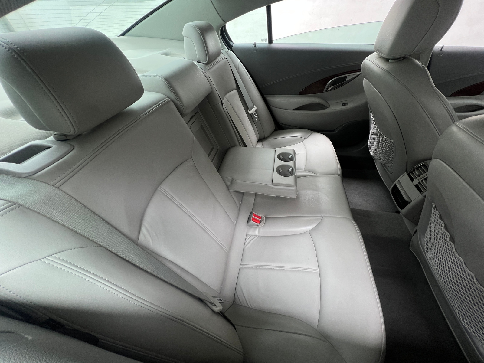 Thumbnail: 2010 Buick LaCrosse - 5