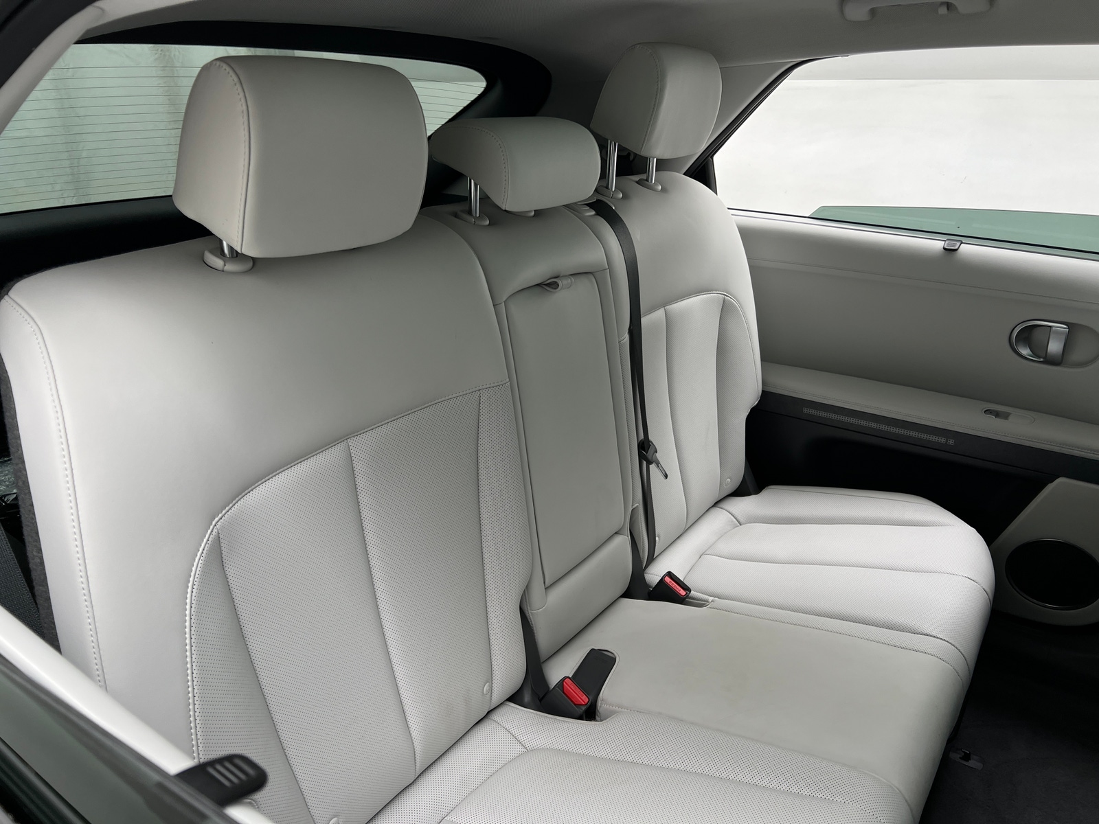 Thumbnail: 2023 Hyundai Ioniq 5 - 5